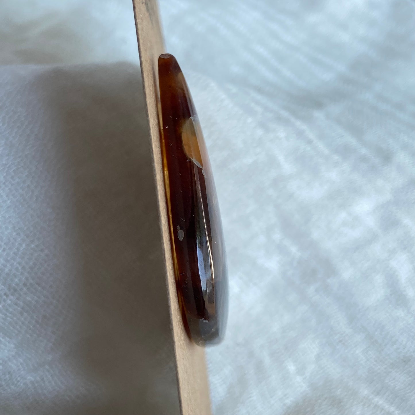 Amber Cabochon AM08