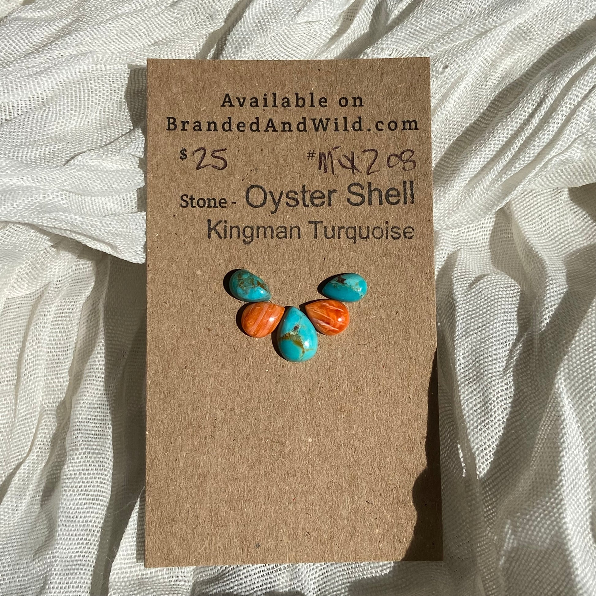 Oystershell / Kingman Turquoise Cabochon - MIX208 A1B1A034-83E5-4F1E-8432-A788853417ED Brandedandwild.com