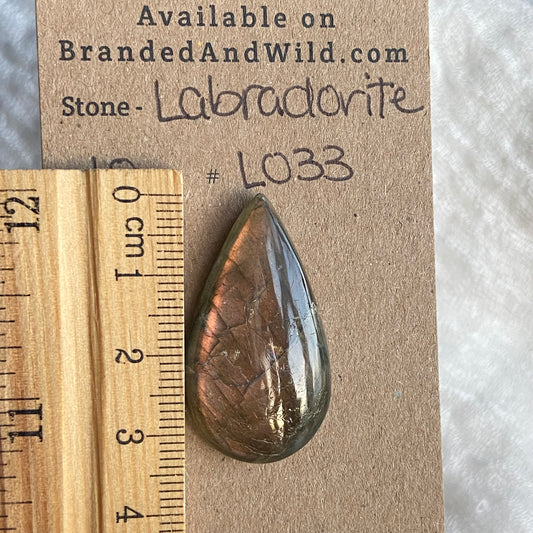 Labradorite Cabochon - L033