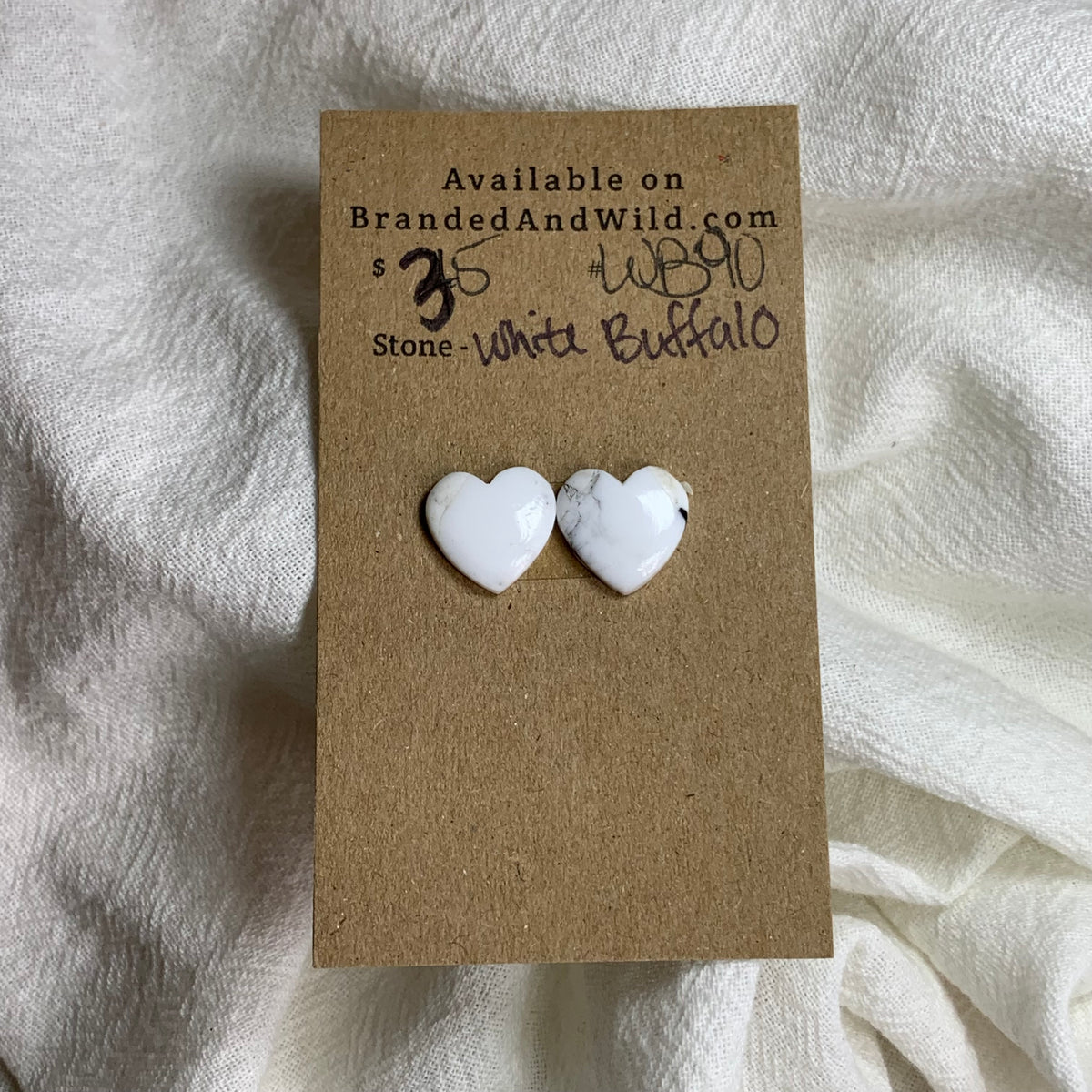 White Buffalo Cabochon - WB90 A36F4C93-30BB-4774-AE32-17D0A1B1F92A Brandedandwild.com