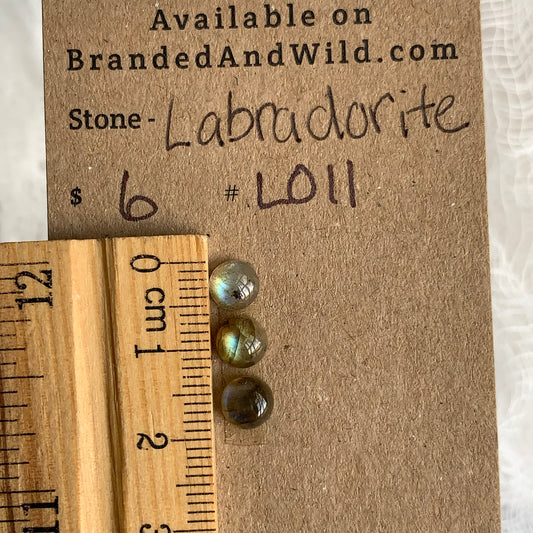 Labradorite Cabochon - L011