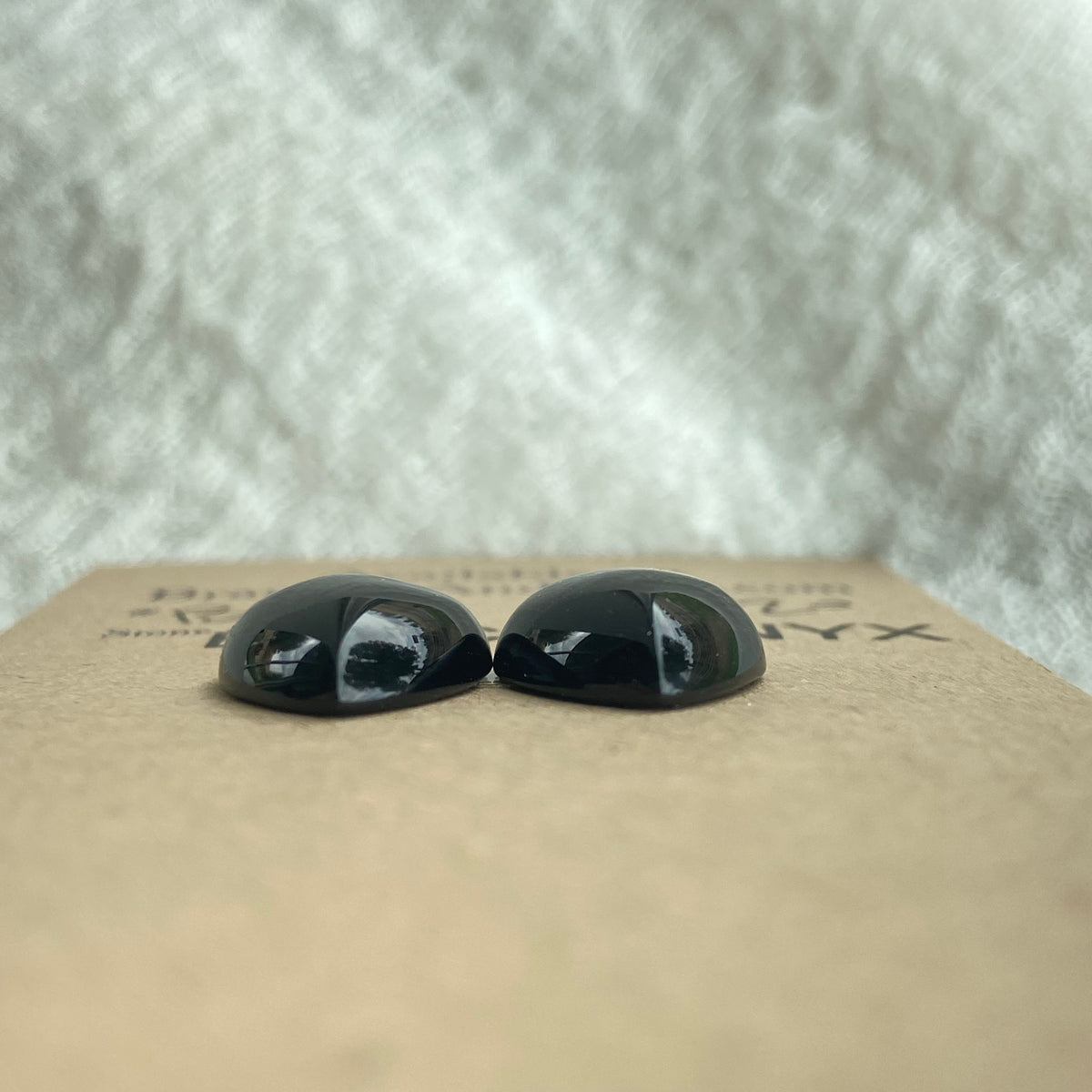 Black Onyx - Cabochon - B51