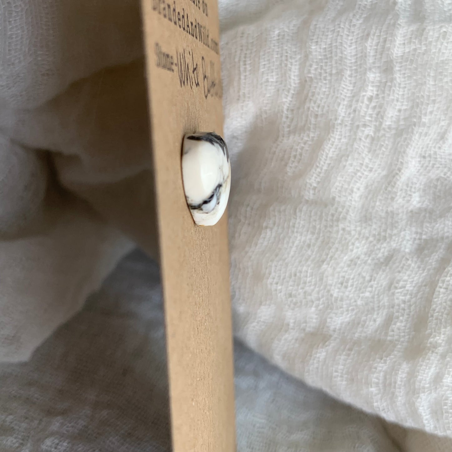 White Buffalo Cabochon - WB27