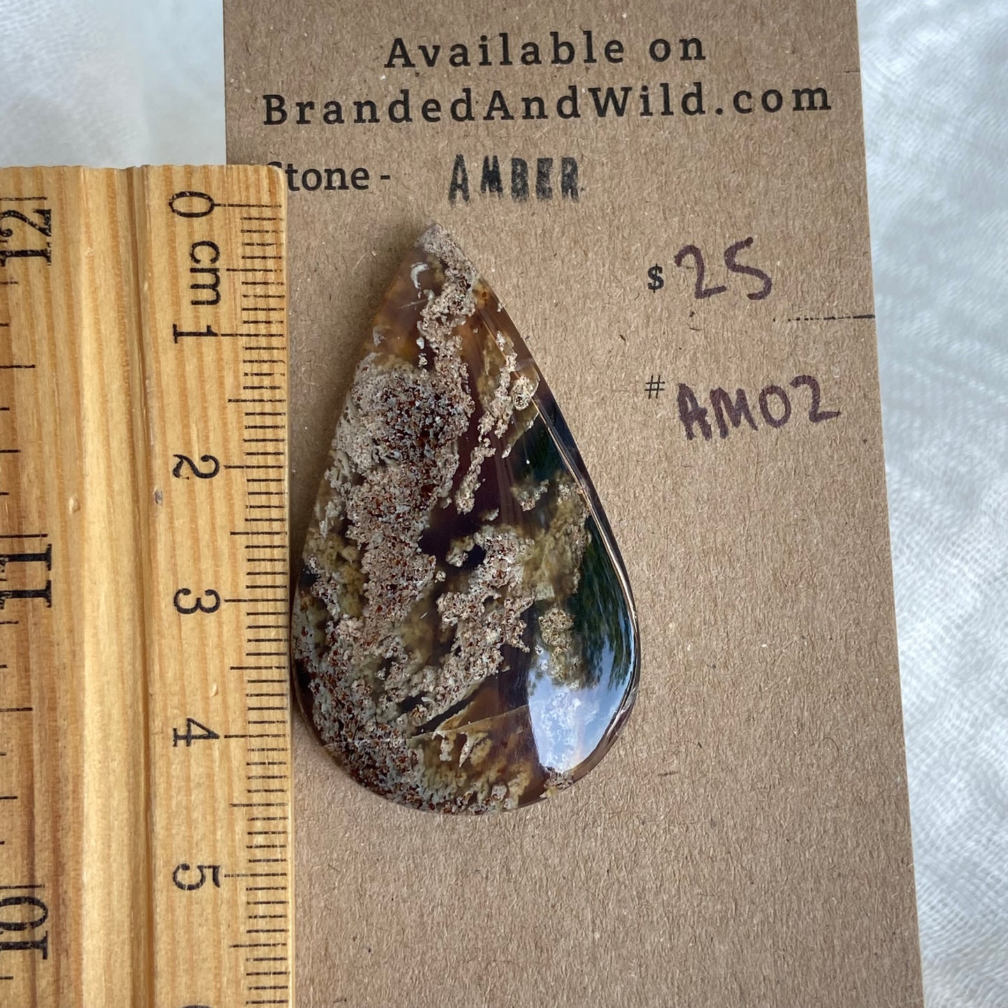 Amber Cabochon AM02