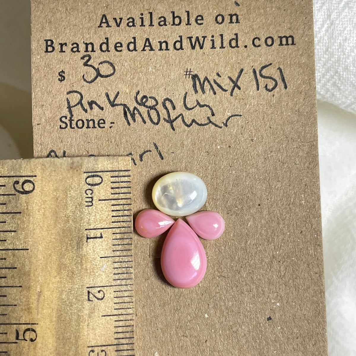 Pink Conch / Kingman Turquoise Cabochon - MIX151