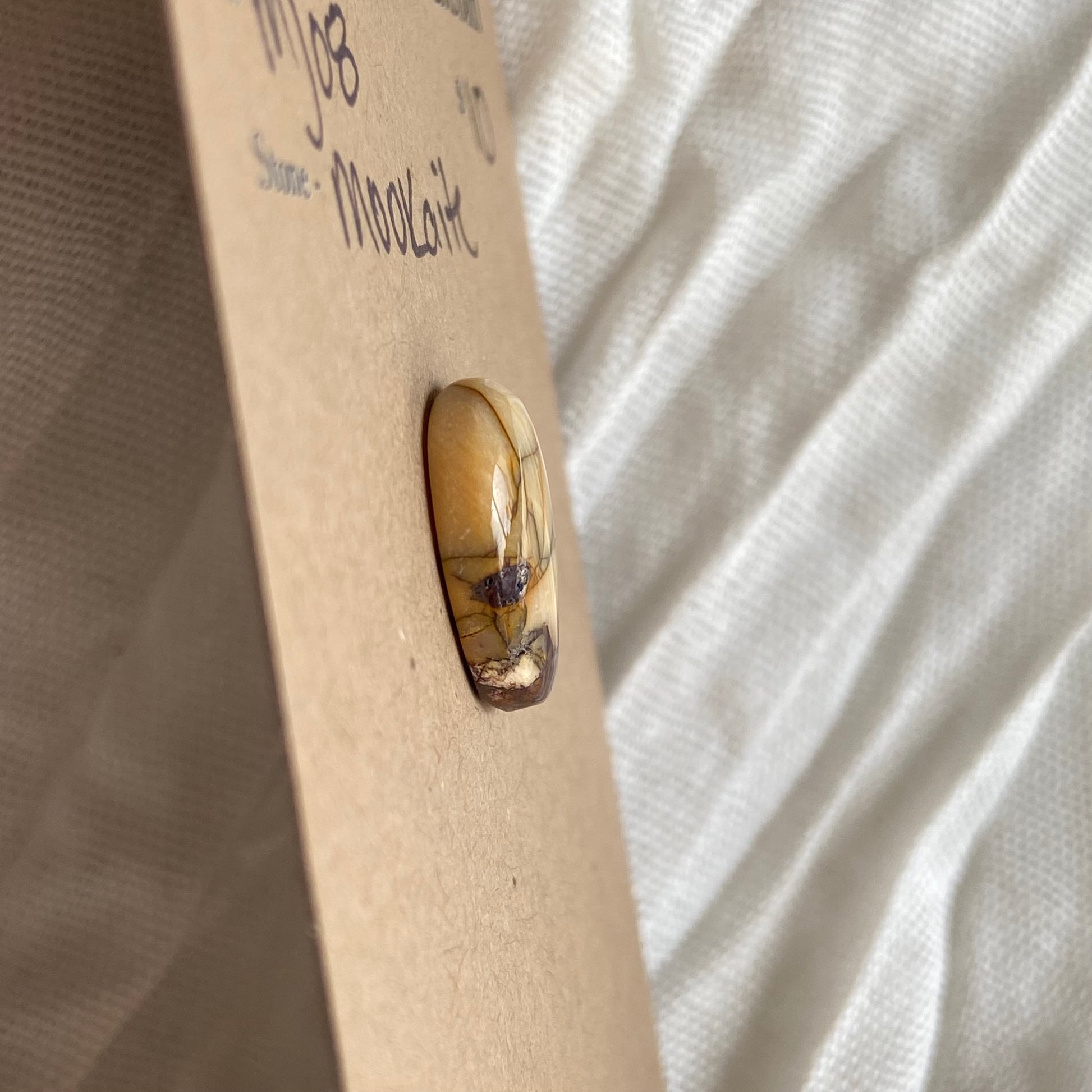 Mookaite Jasper Cabochon - MJ08 A930CC48-C2DC-4D0F-934B-3CEE4B34055B Brandedandwild.com