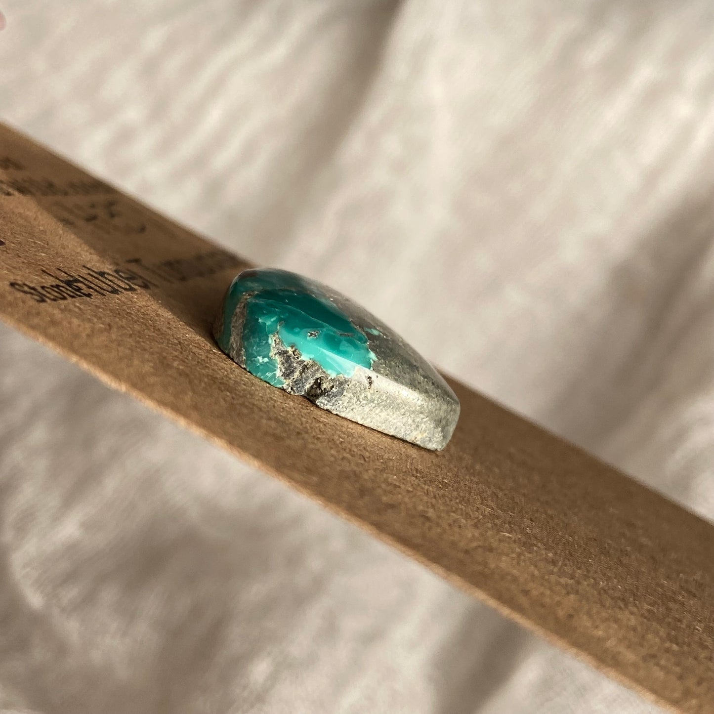 Hubei Cabochon - H37