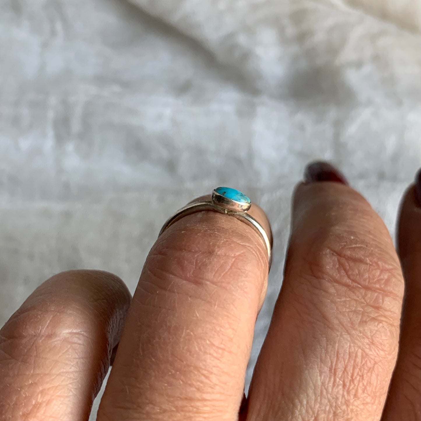 Sterling Silver Ring - R31  Size - 5.5