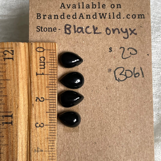 Black Onyx - Cabochon - BO61 A9F5F654-2495-4DDA-B826-A9C6C0F6B745 Brandedandwild.com