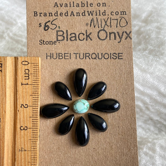 Black Onyx / Hubei Cabochon - Mix170 AA3CCCDE-1A25-460D-A86E-951C49474B93 Brandedandwild.com