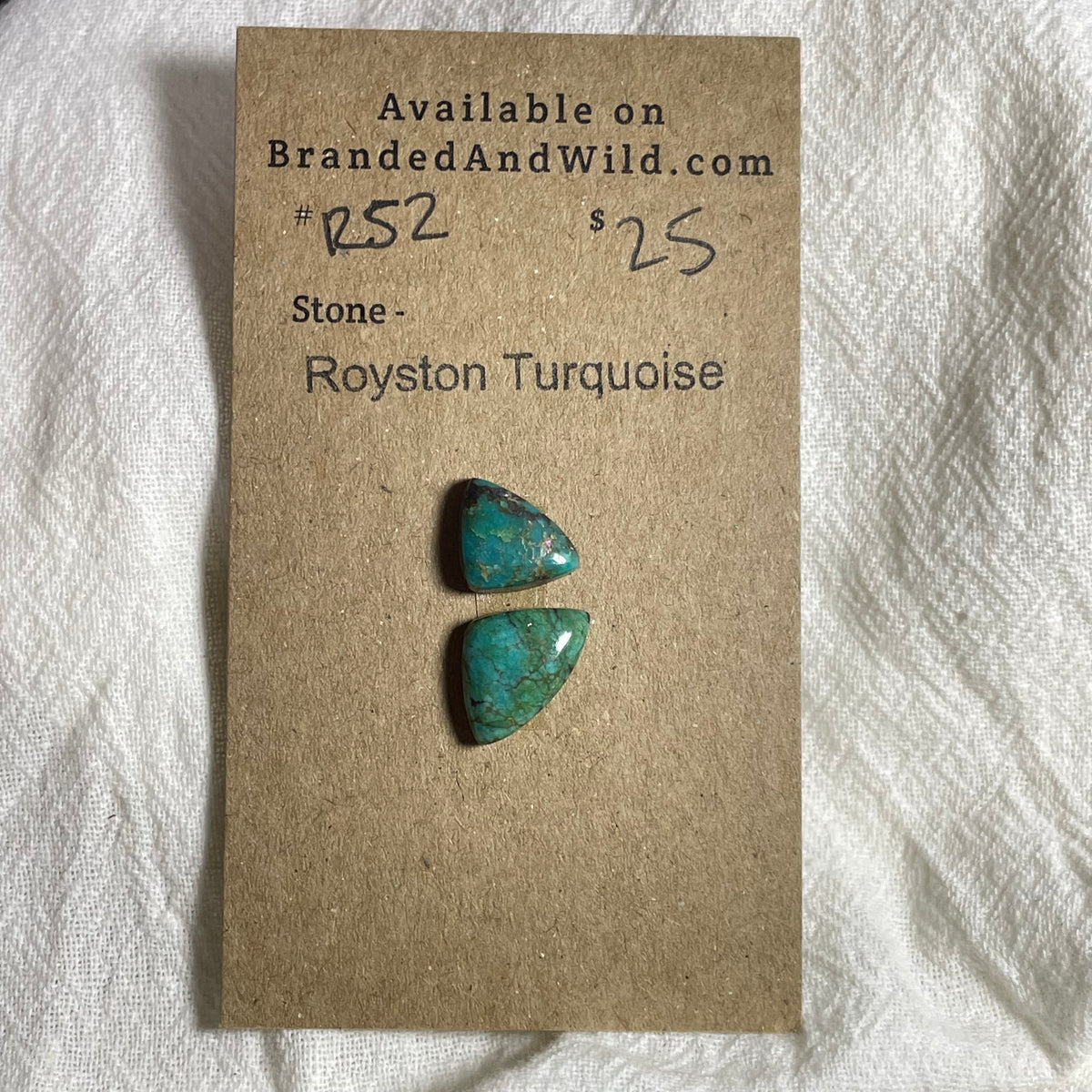 Royston Turquoise Cabochon - R52