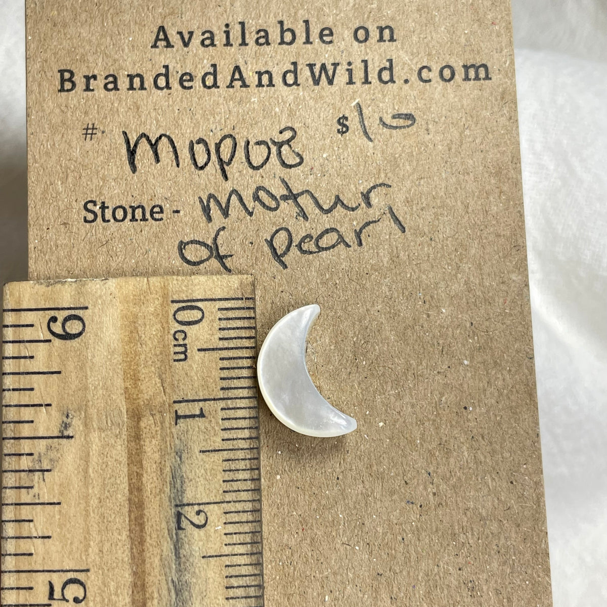 Mother of pearl cabochon - MP08