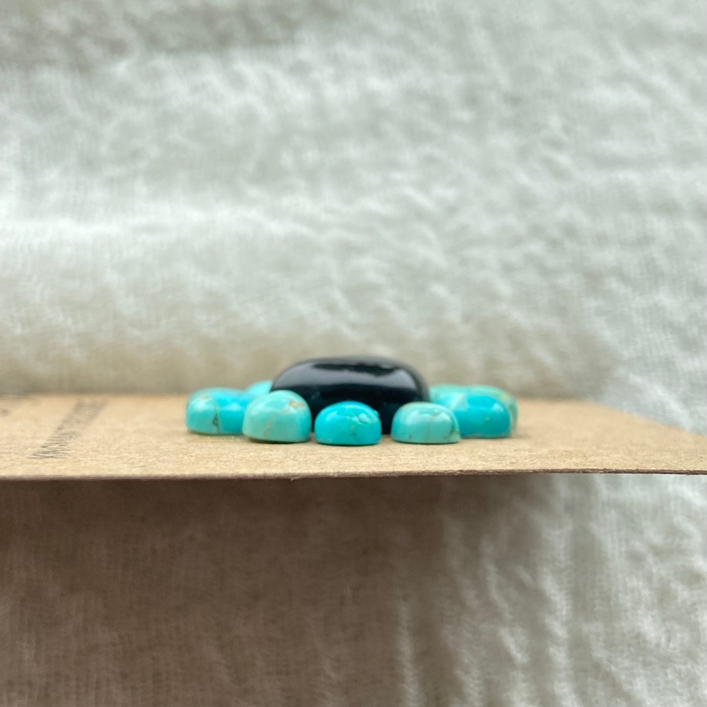 Kingman / Black Onyx Cabochon - Mix131