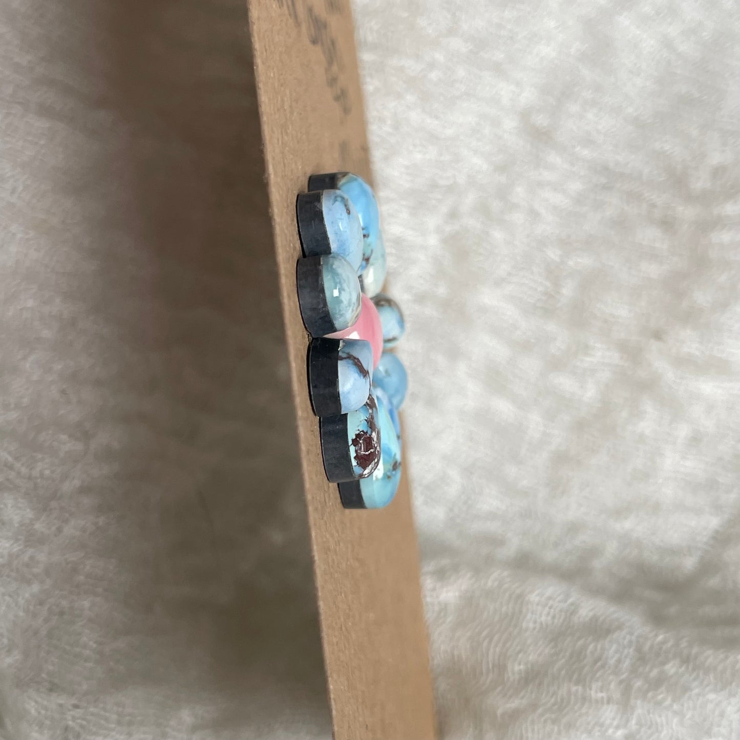 Golden Hill / Pink Conch Cabochon - MIX47