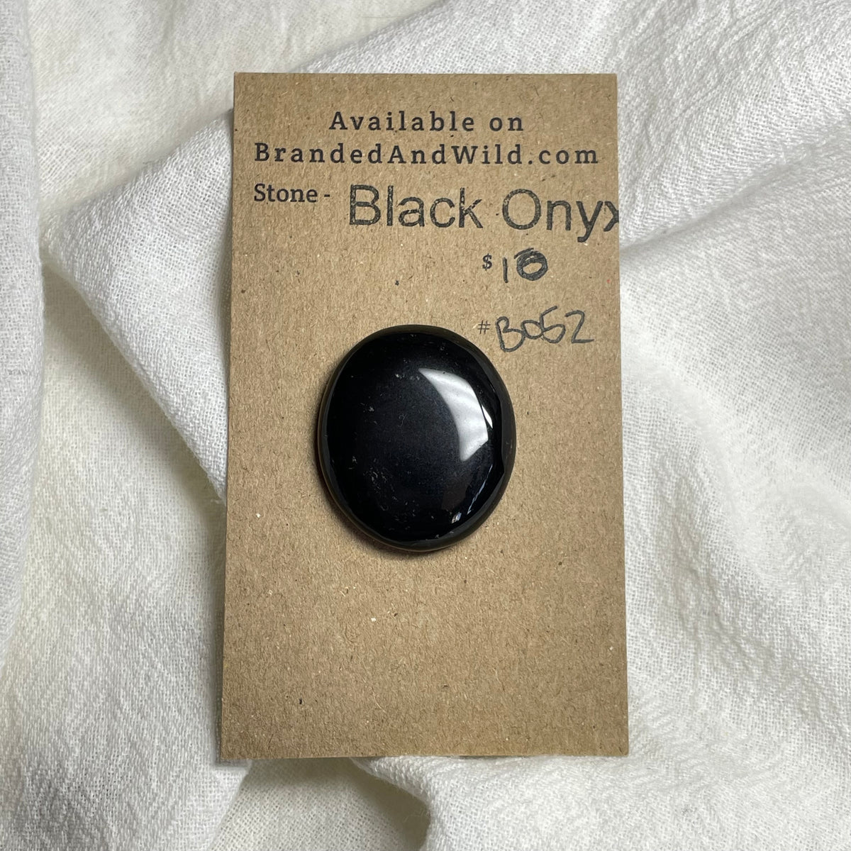 Black Onyx - Cabochon - B052 AB51CB25-E7D3-4B1E-819A-40E1B75CB2D7 Brandedandwild.com
