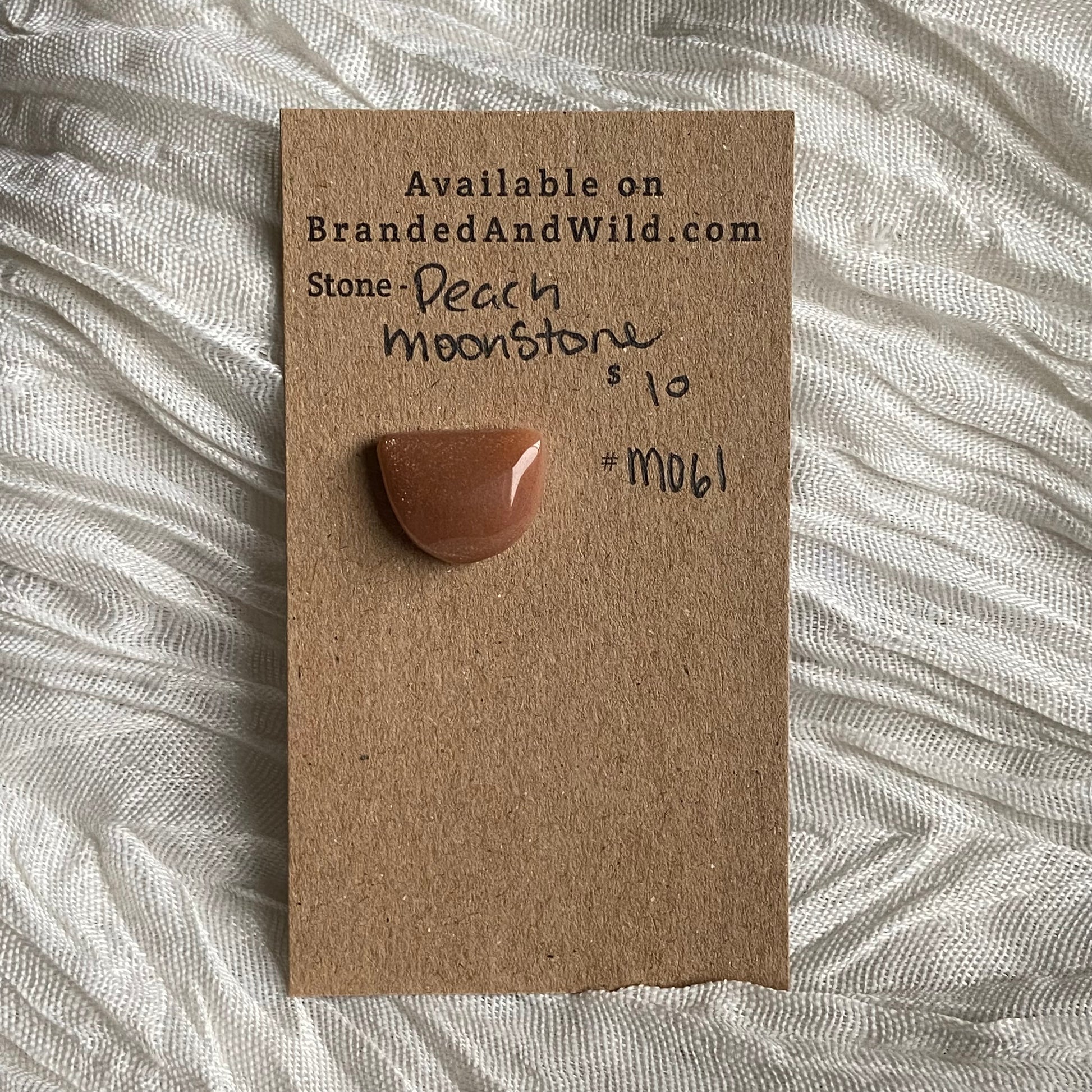 Peach Moonstone Cabochon - M061 AD274879-A119-4214-82A0-A10334A4A55E Brandedandwild.com