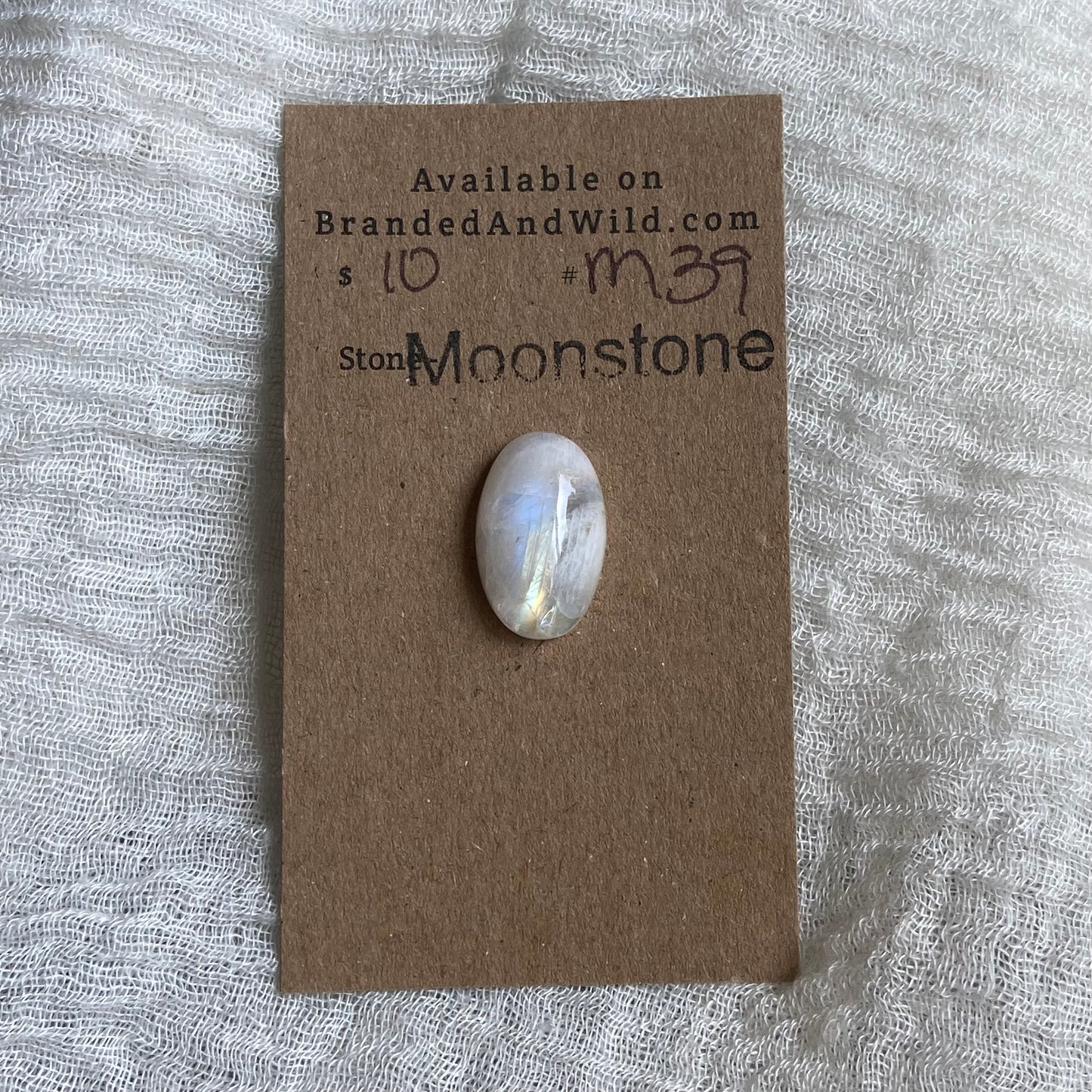 Moonstone Cabochon - M39