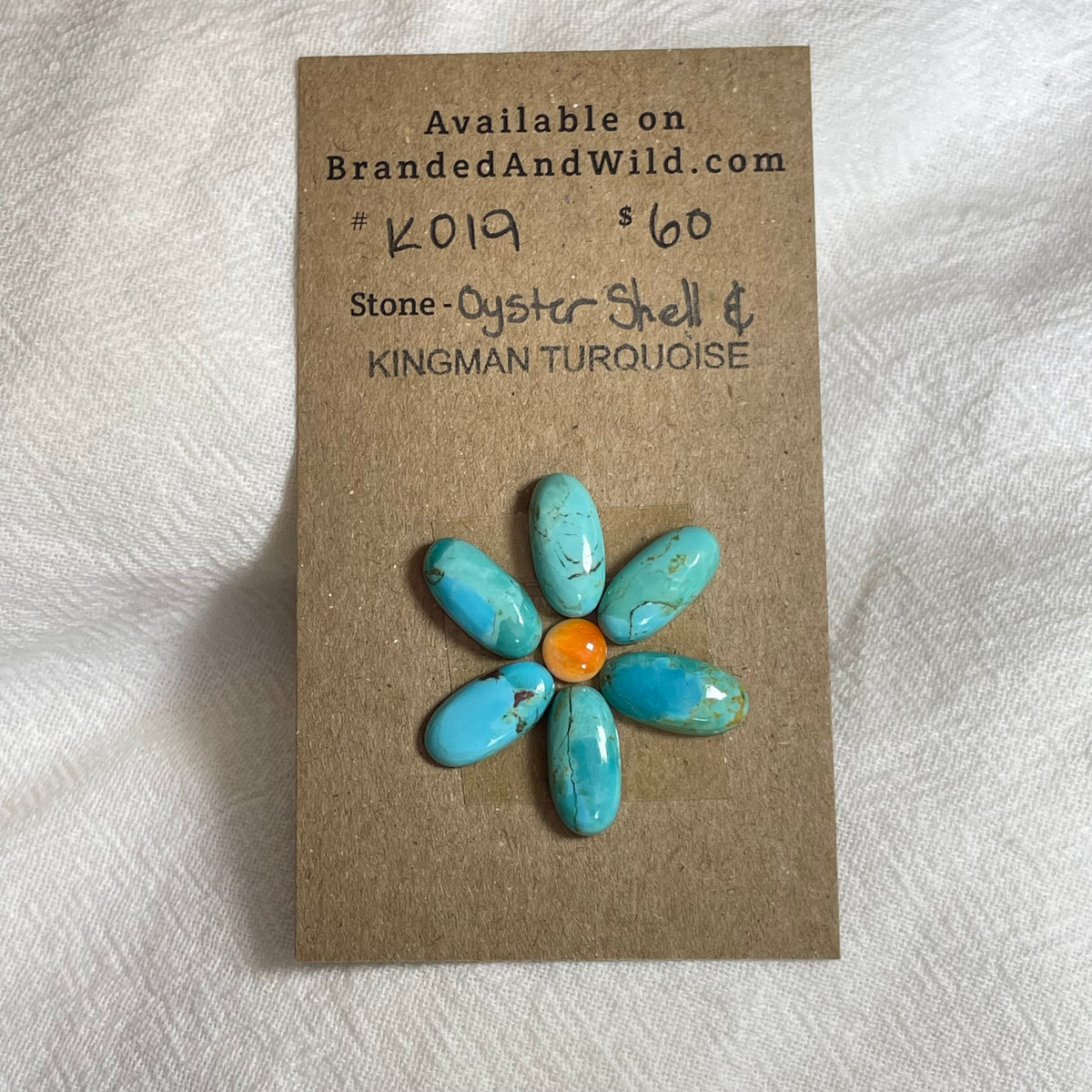 Kingman Turquoise / Oyster Shell Cabochon - KO19