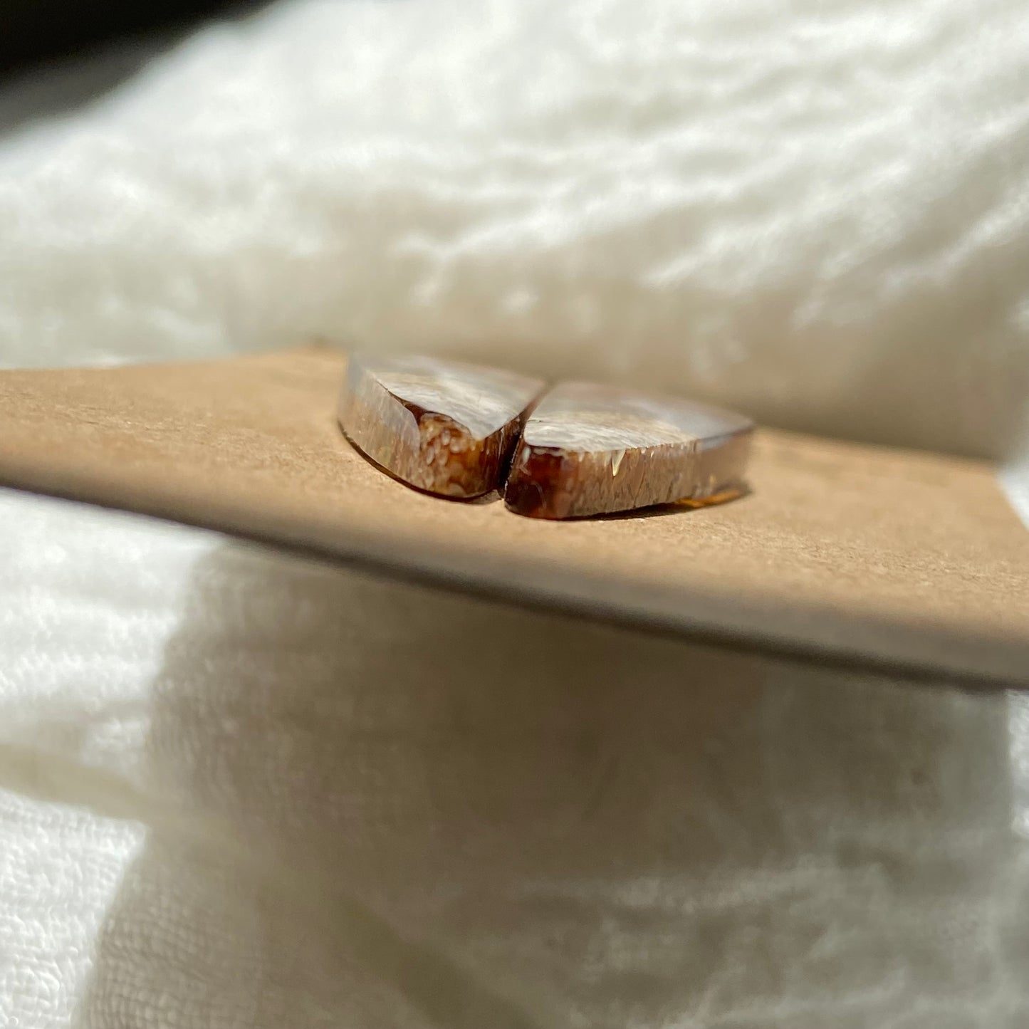Amber Cabochon AM75