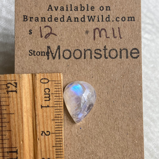 Moonstone Cabochon - M11 AE8856C4-564A-47E2-B3F8-B7B9D88217AD Brandedandwild.com