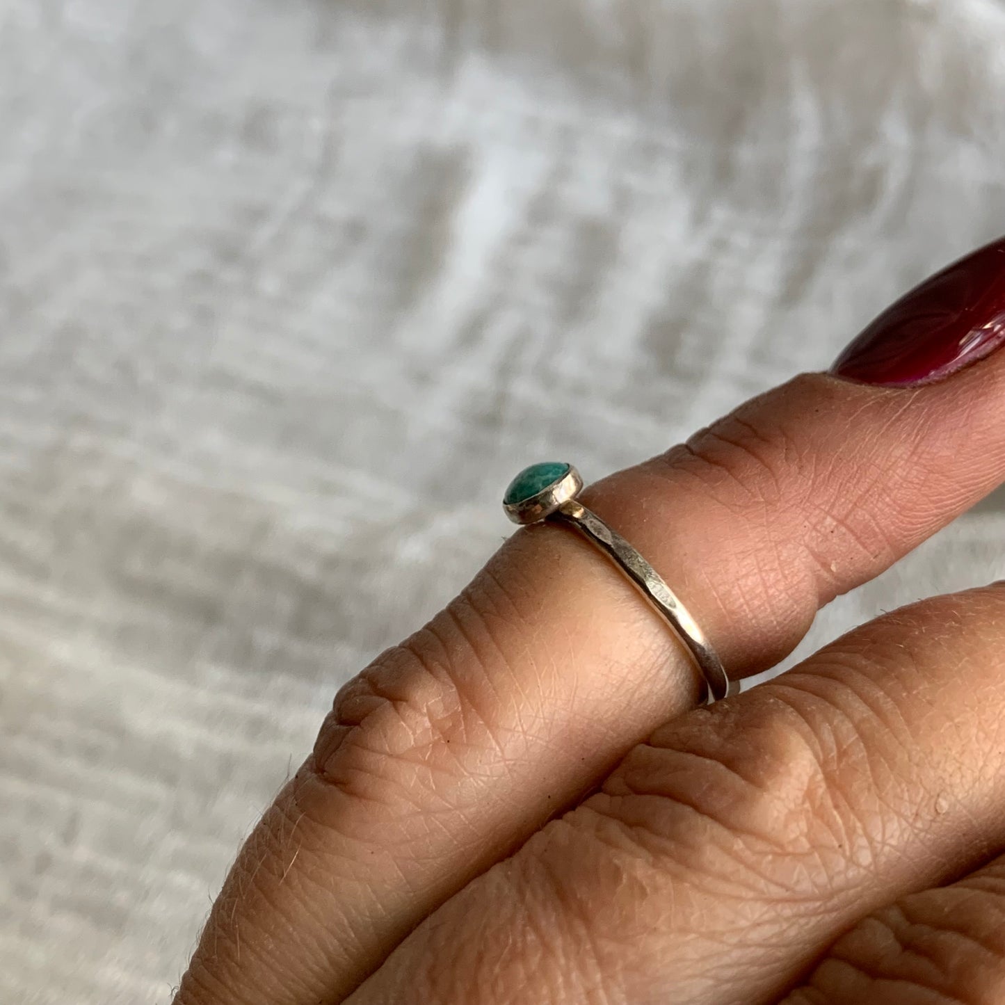 Sterling Silver Ring - R21  Size - 4.5