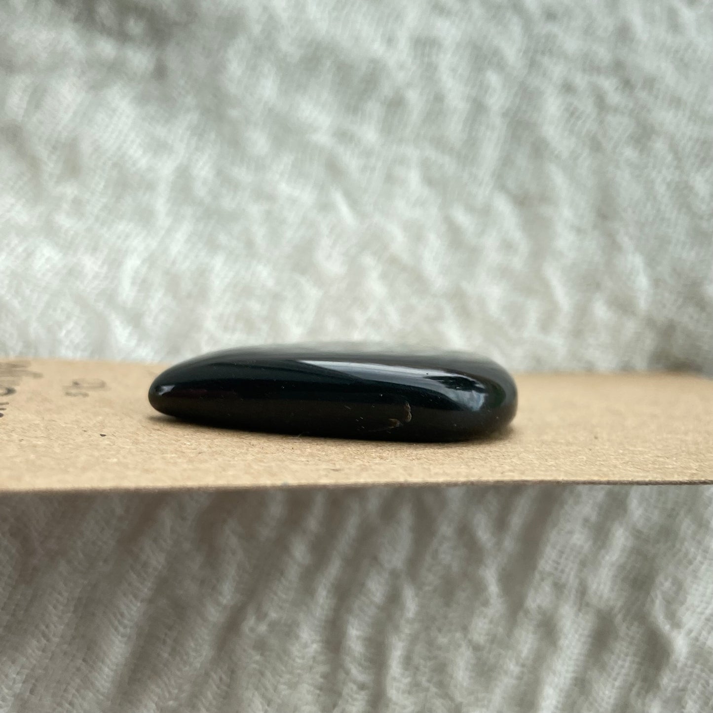 Black Onyx - Cabochon - B85