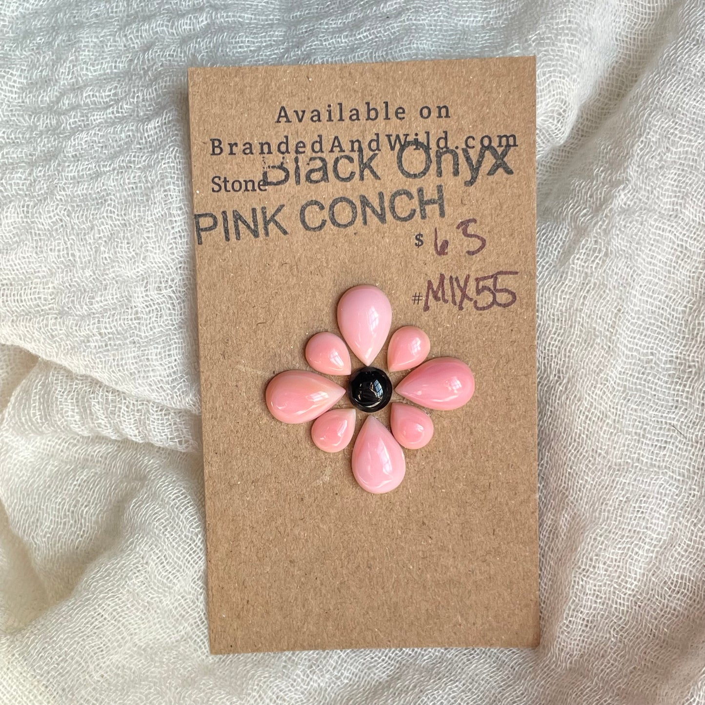 Pink Conch / Black Onyx Cabochon - Mix55