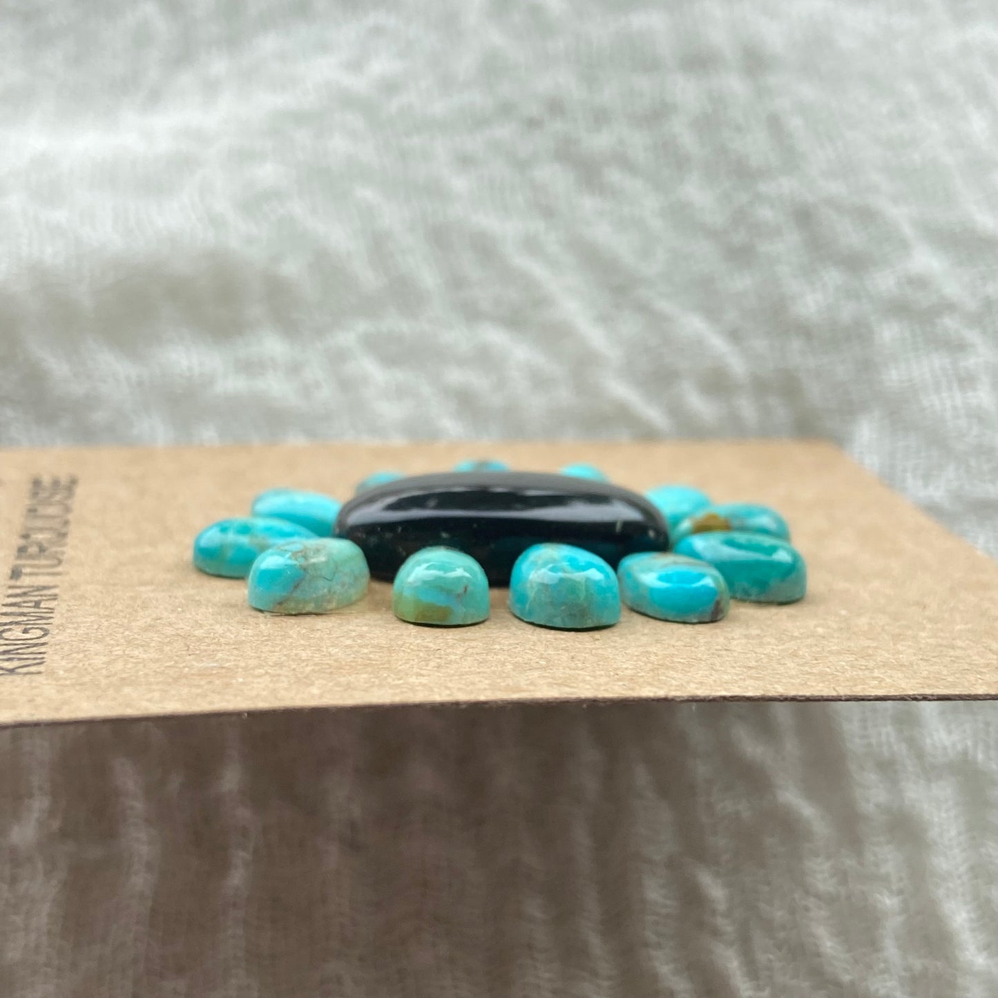 Kingman / Black Onyx Cabochon - Mix140