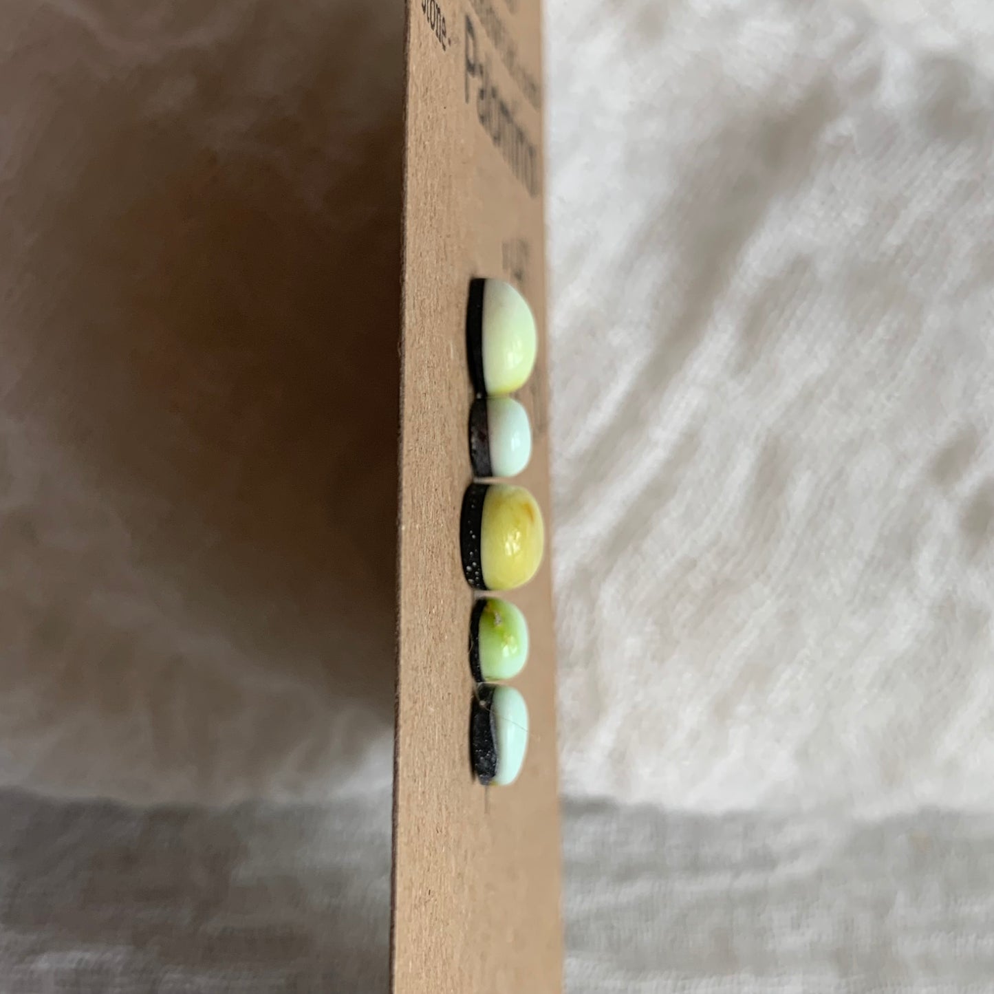 Palomino Cabochon - P030
