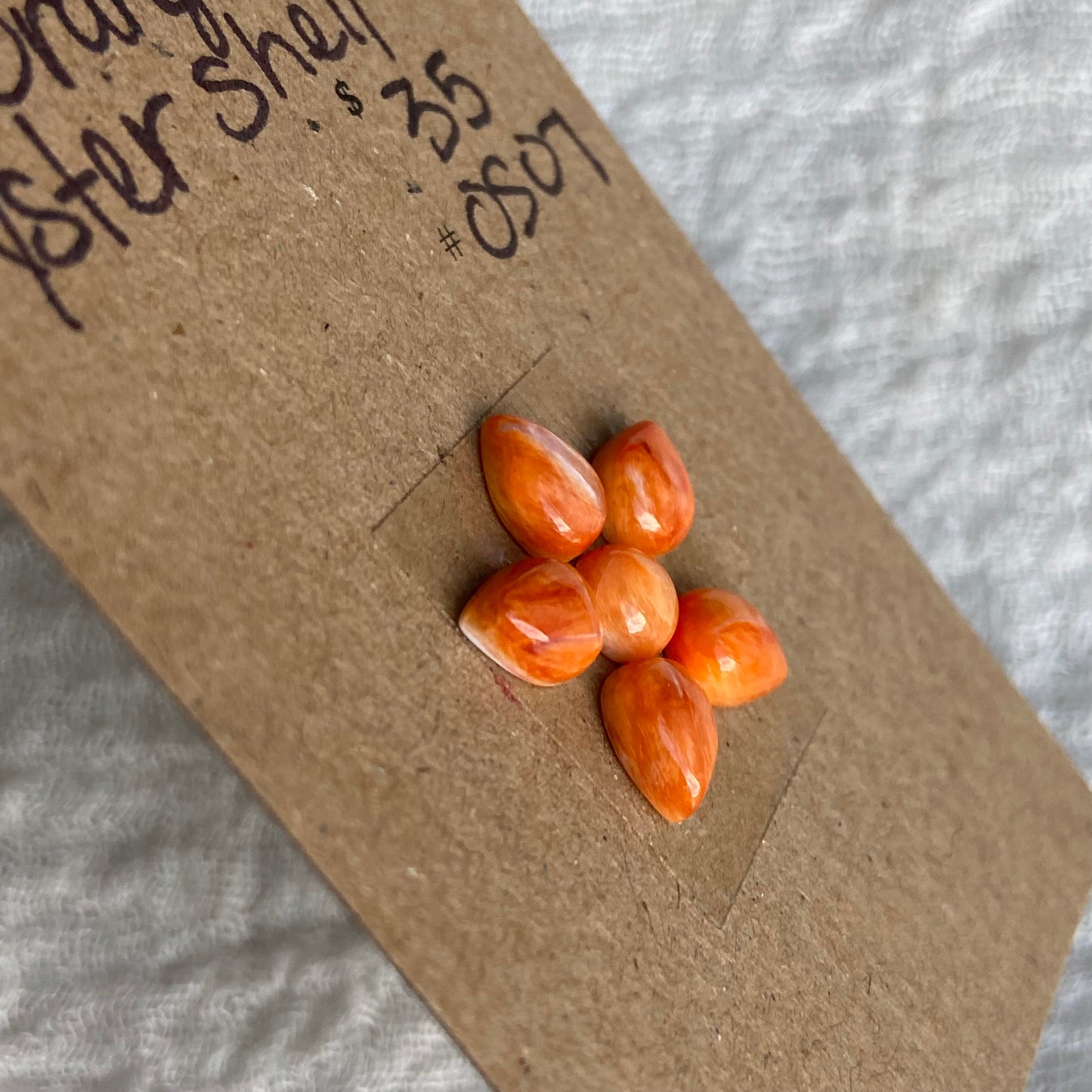 Oystershell Cabochon - OS07