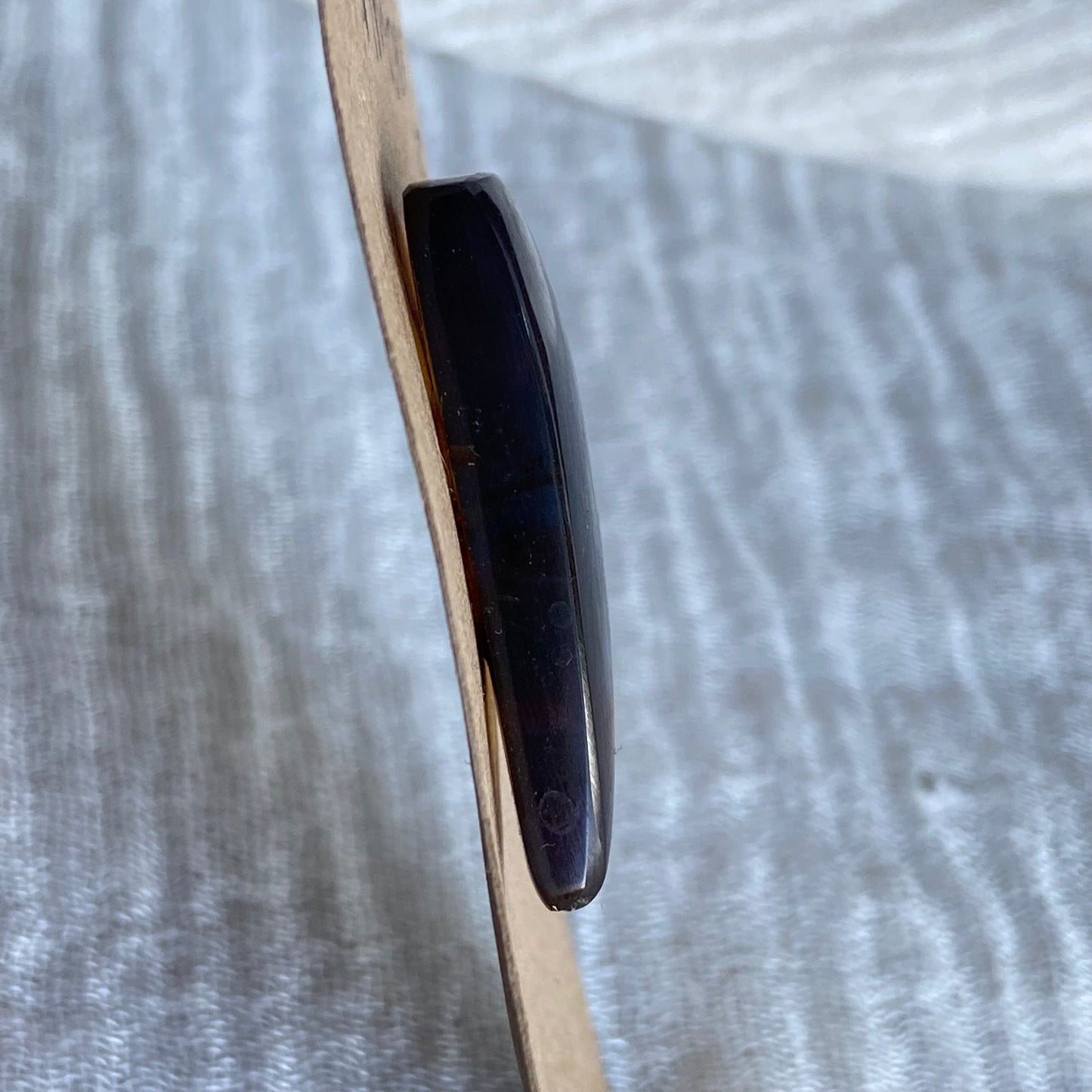 Amber Cabochon AM53