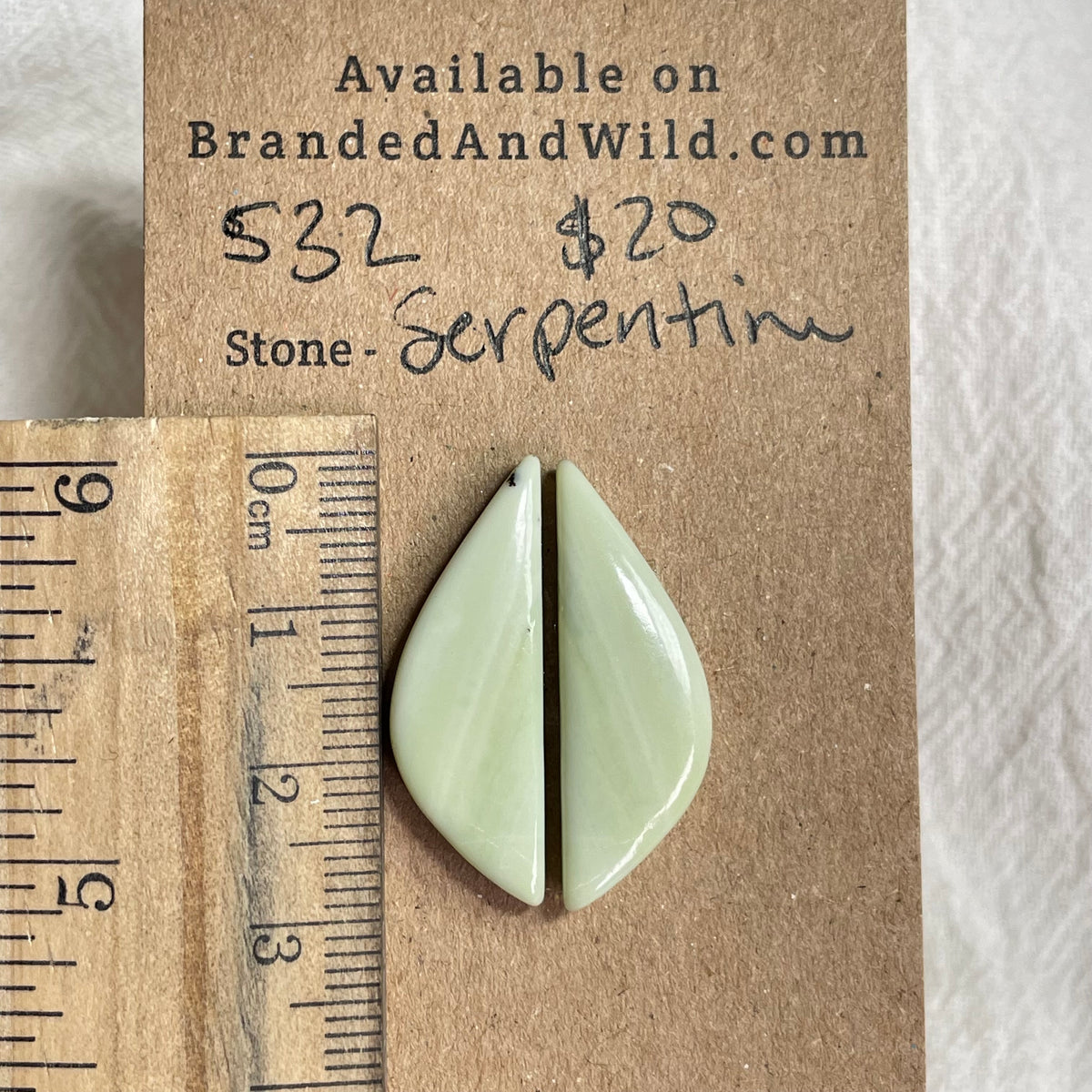 Serpentine - Cabochon - S32 B4F7B735-B11A-4240-BB76-8DD6F908D5CD Brandedandwild.com