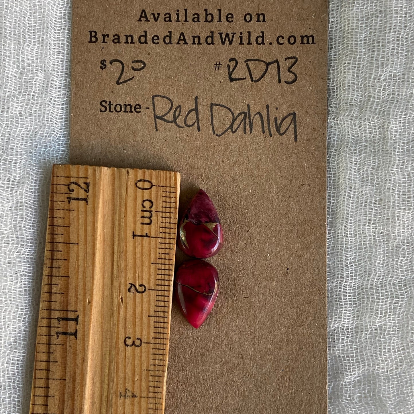 Red Dahlia Cabochon - RD73