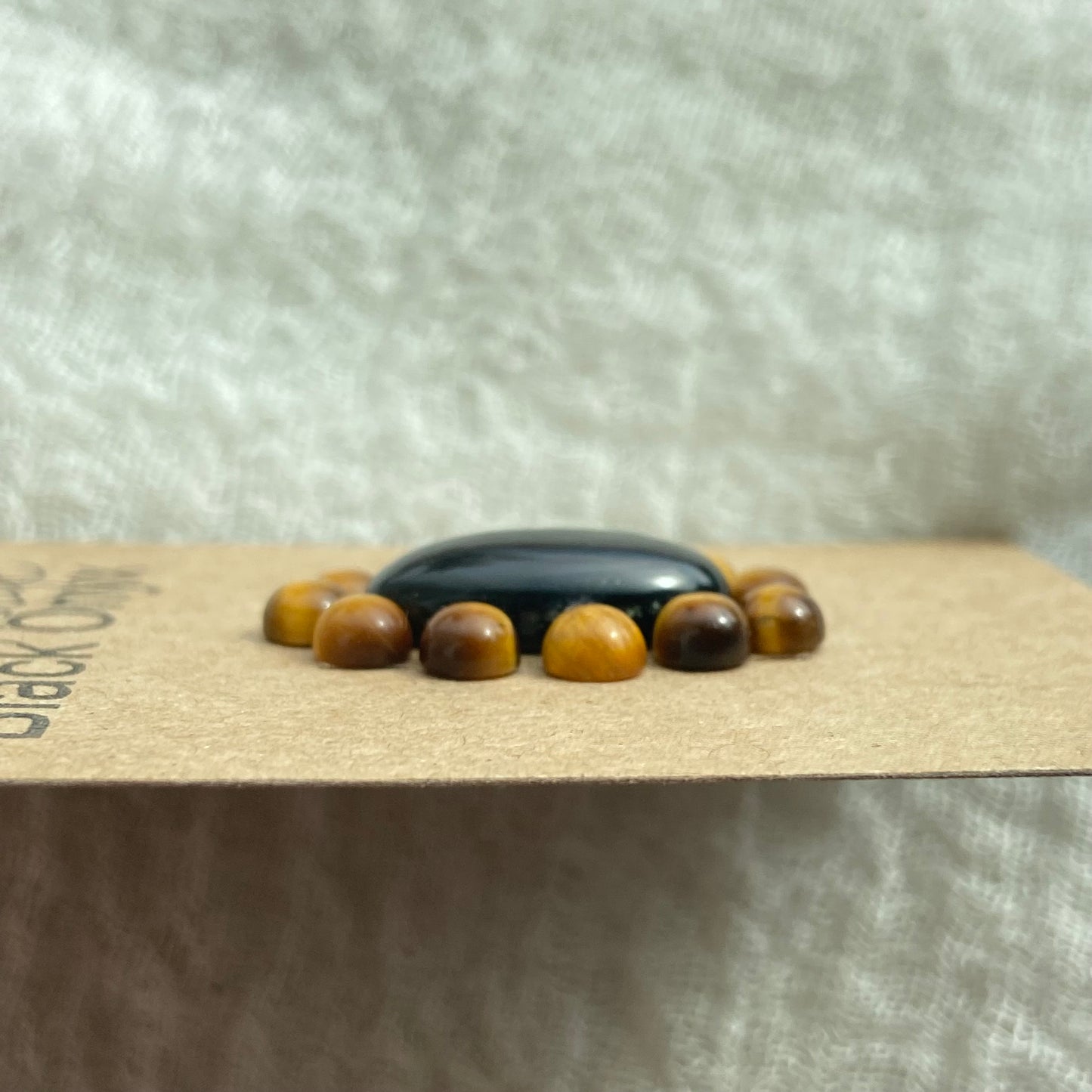 Tiger’s Eye / Black Onyx - MIX09
