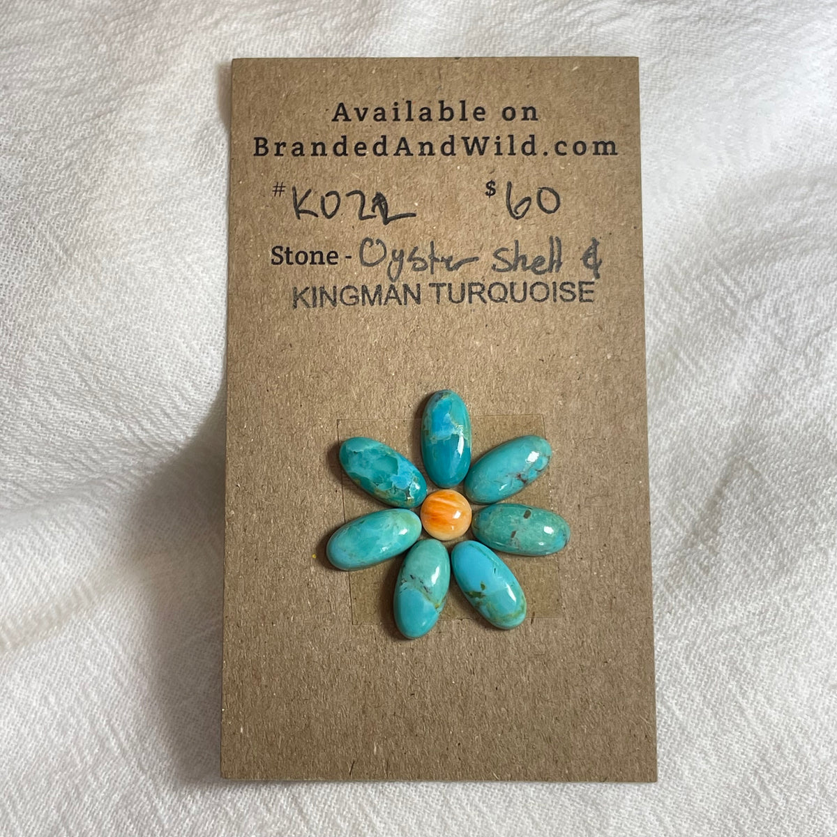 Kingman Turquoise / Oyster Shell Cabochon - KO22