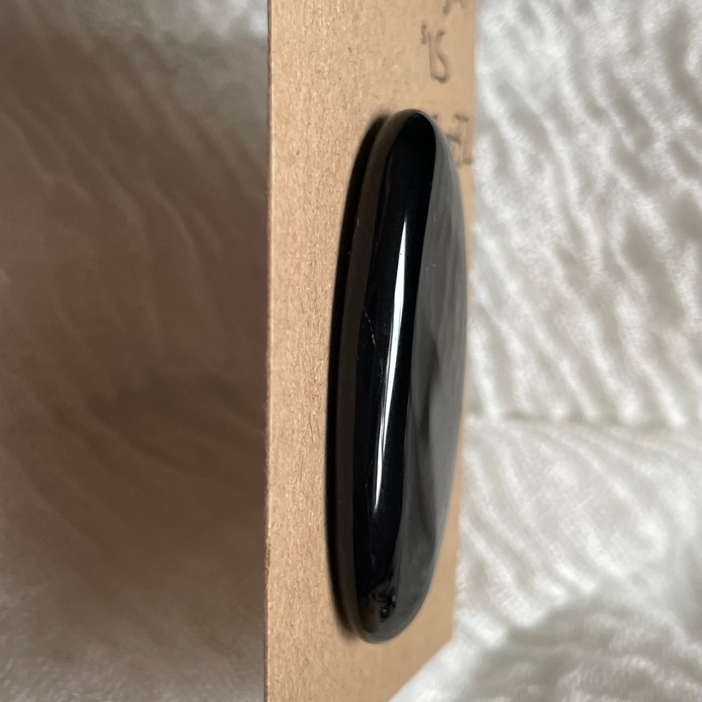 Black Onyx - Cabochon - BO82
