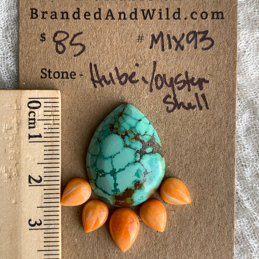 Oystershell - Hubei Turquoise Cabochon - MIX93