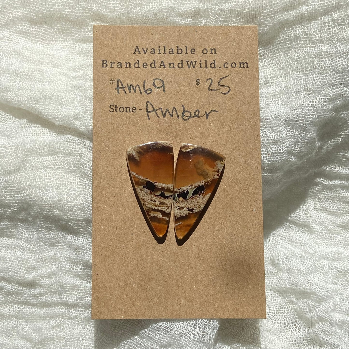 Amber Cabochon AM69