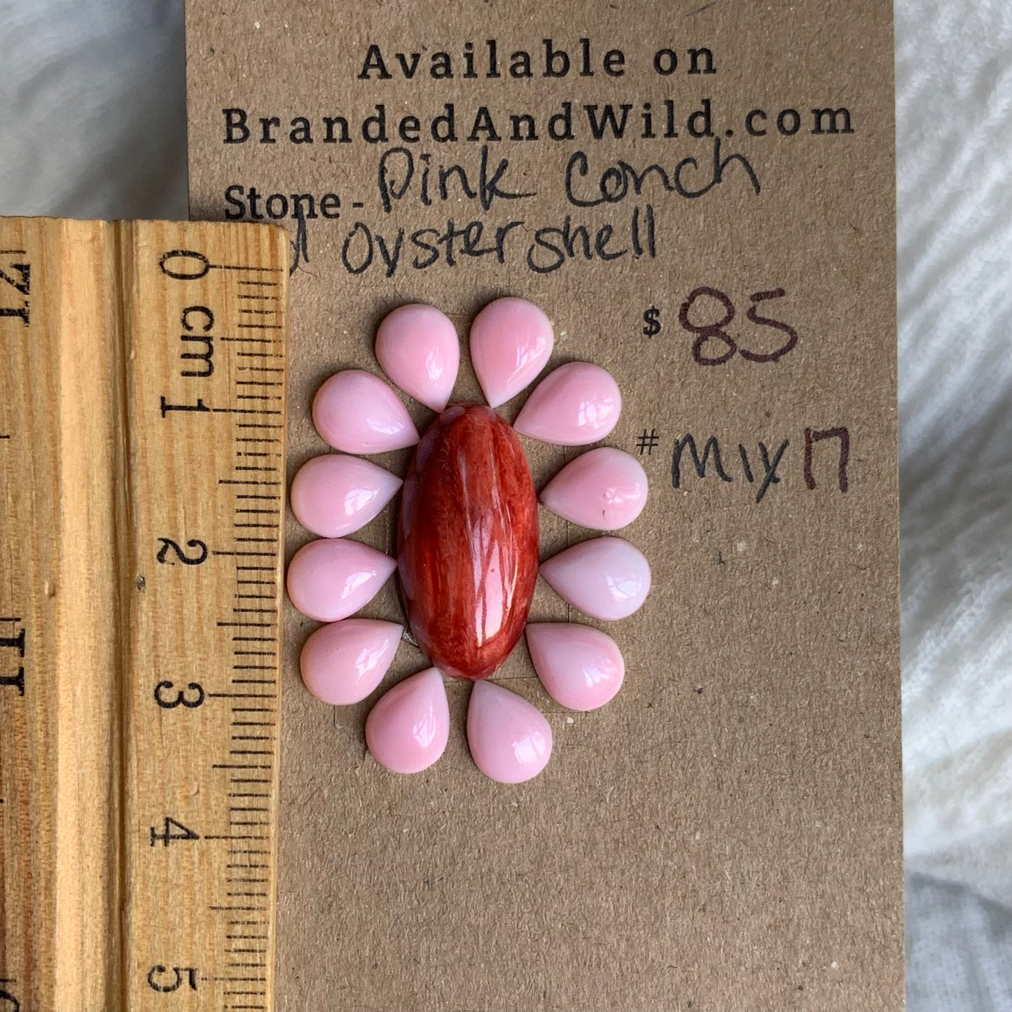 Palomino/Golden Hill/Sonoran Turquoise/Pink Conch/Oyster Shell/Garnet Cabochon - MIX17