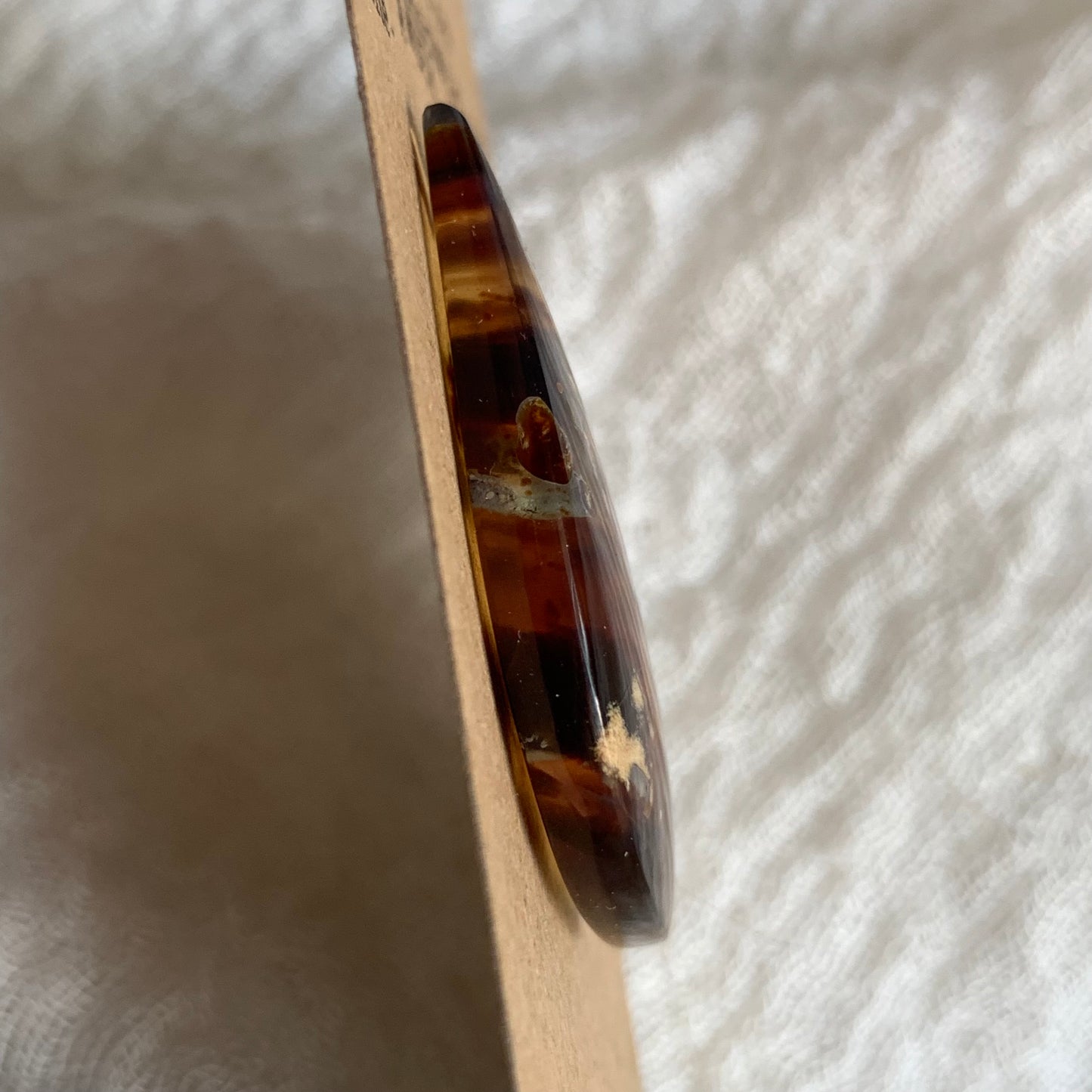 Amber Cabochon AM23