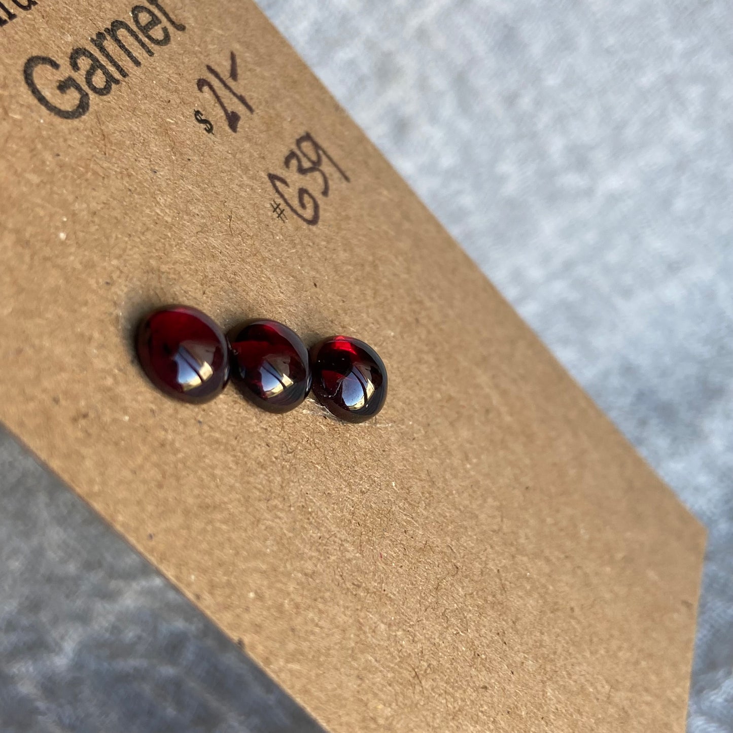 Garnet Cabochon - G39