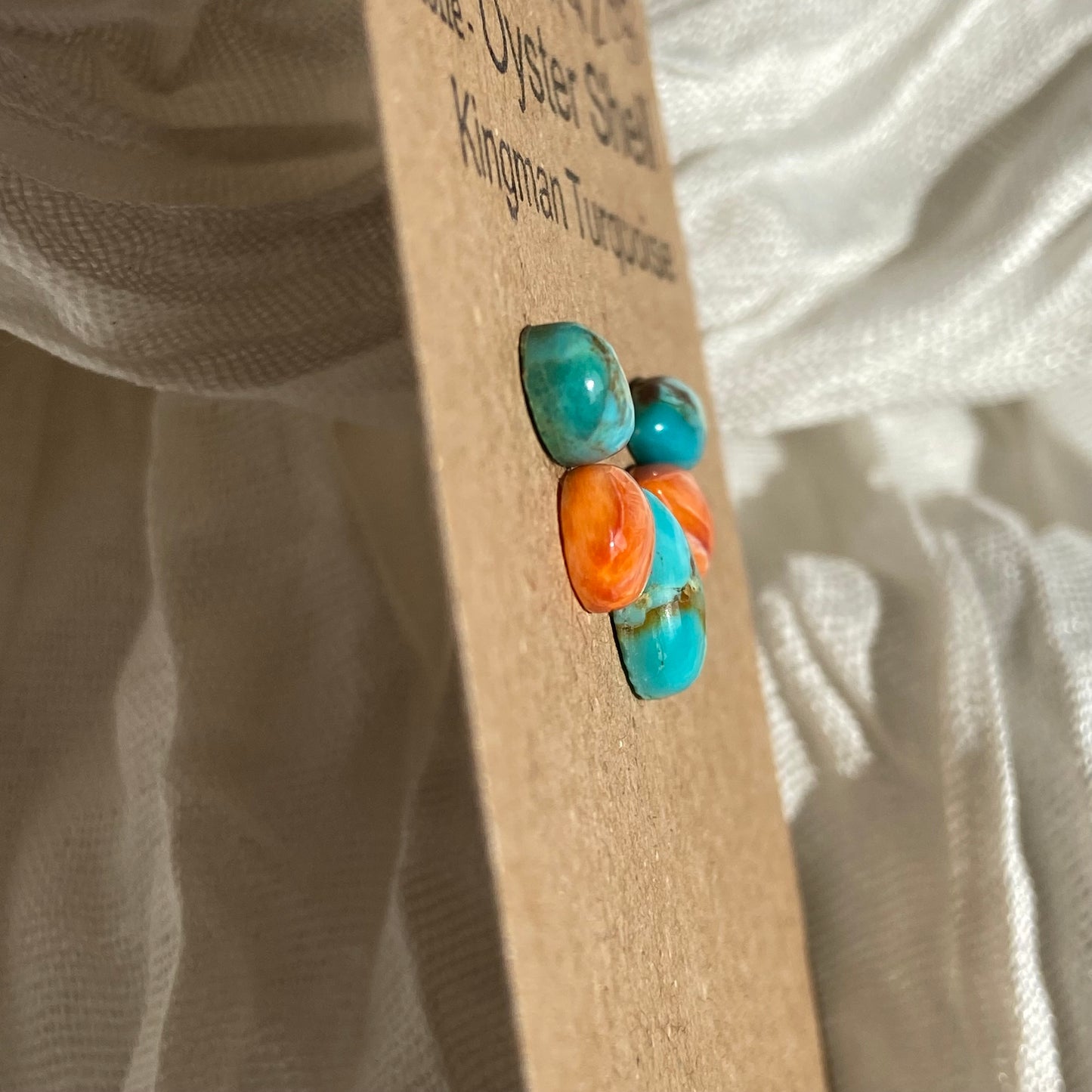 Oystershell / Kingman Turquoise Cabochon - MIX208 B8A66A94-7FE4-4D78-A8A6-8BD1B38E65B4 Brandedandwild.com