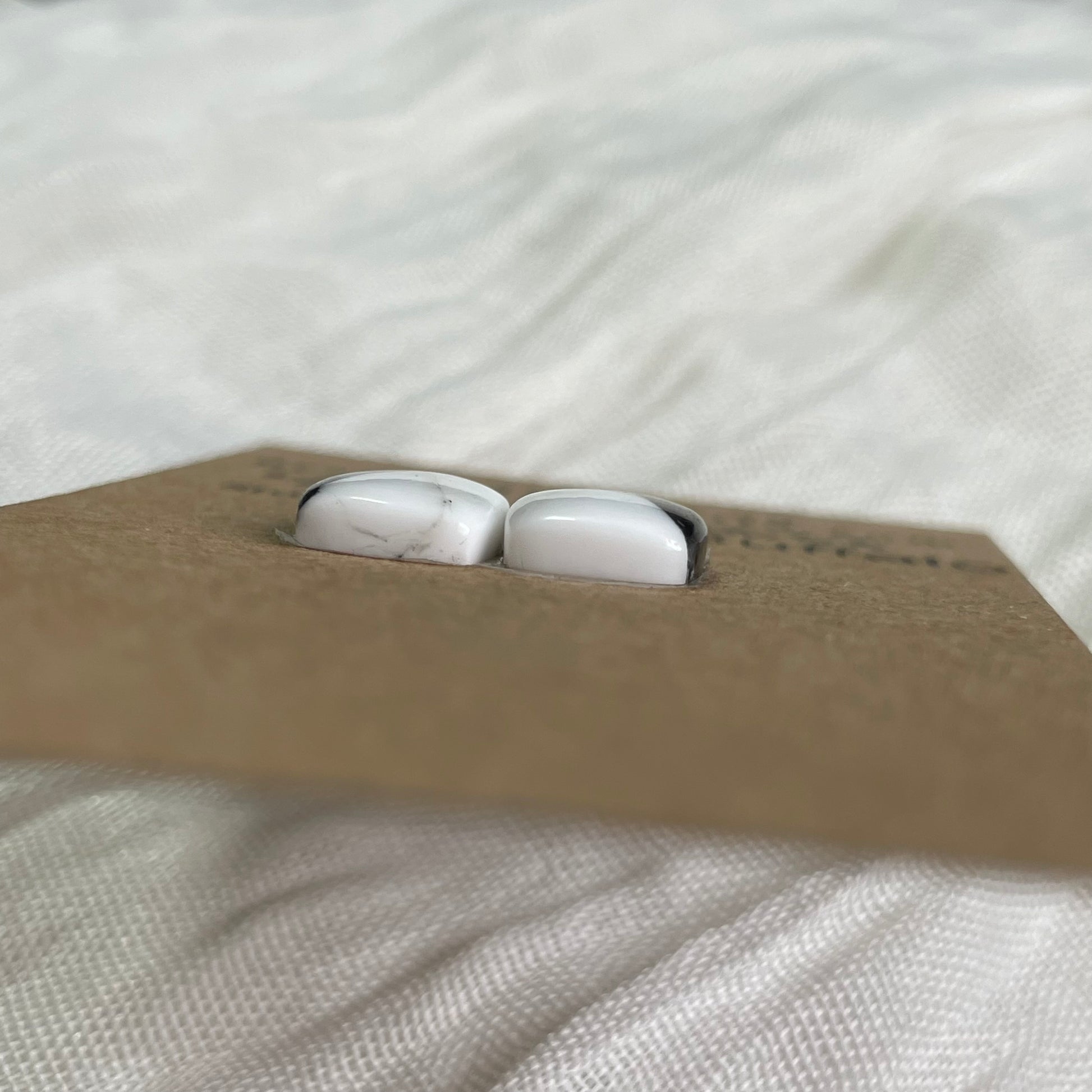 White Buffalo Cabochon - WB33 B8DE80F3-E39E-483F-B01F-7999E0C7E9BA Brandedandwild.com