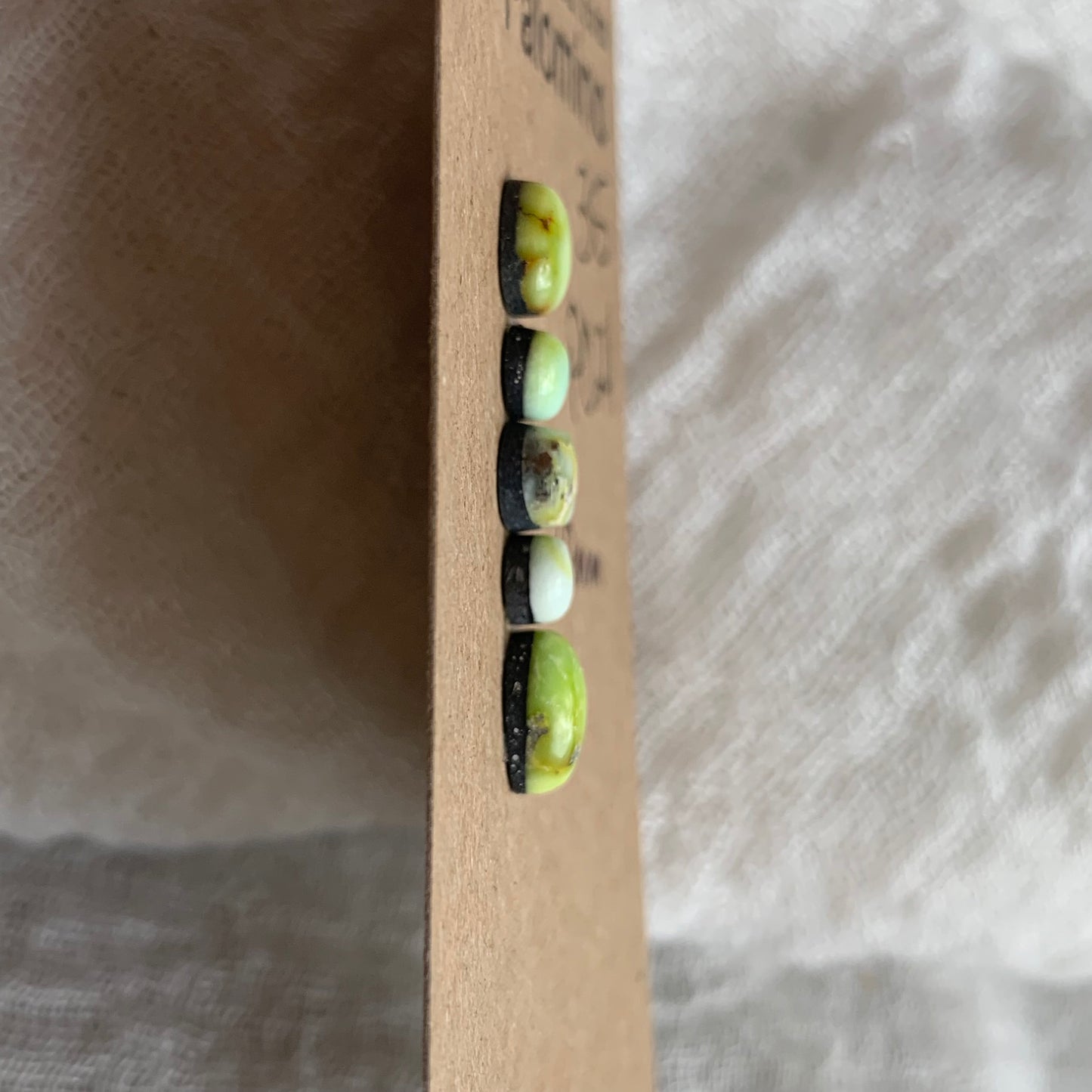 Palomino Cabochon - P021