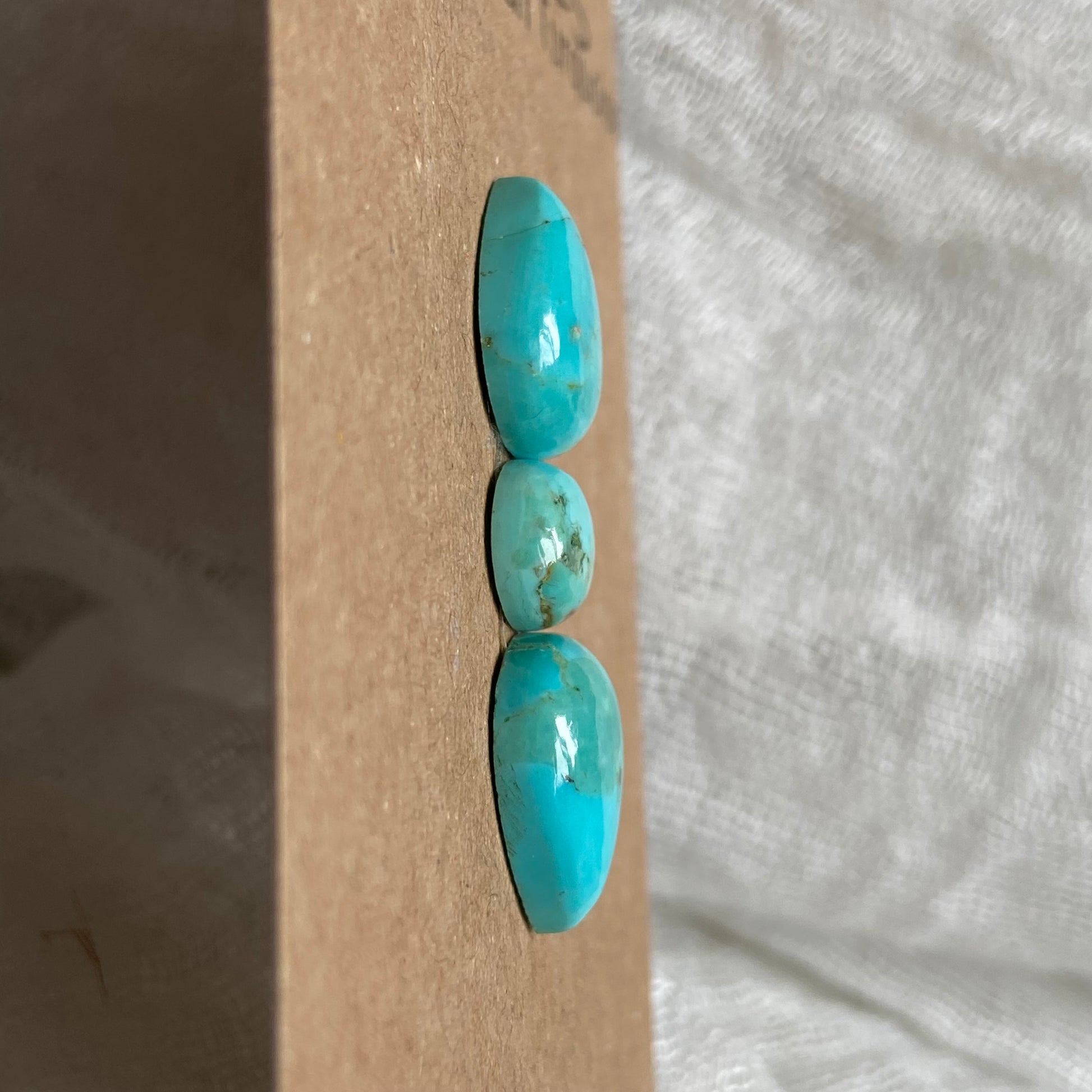 Kingman Turquoise Cabochon - KT38 BAE11DB5-E412-4391-9EA4-79EC94029EAE Brandedandwild.com