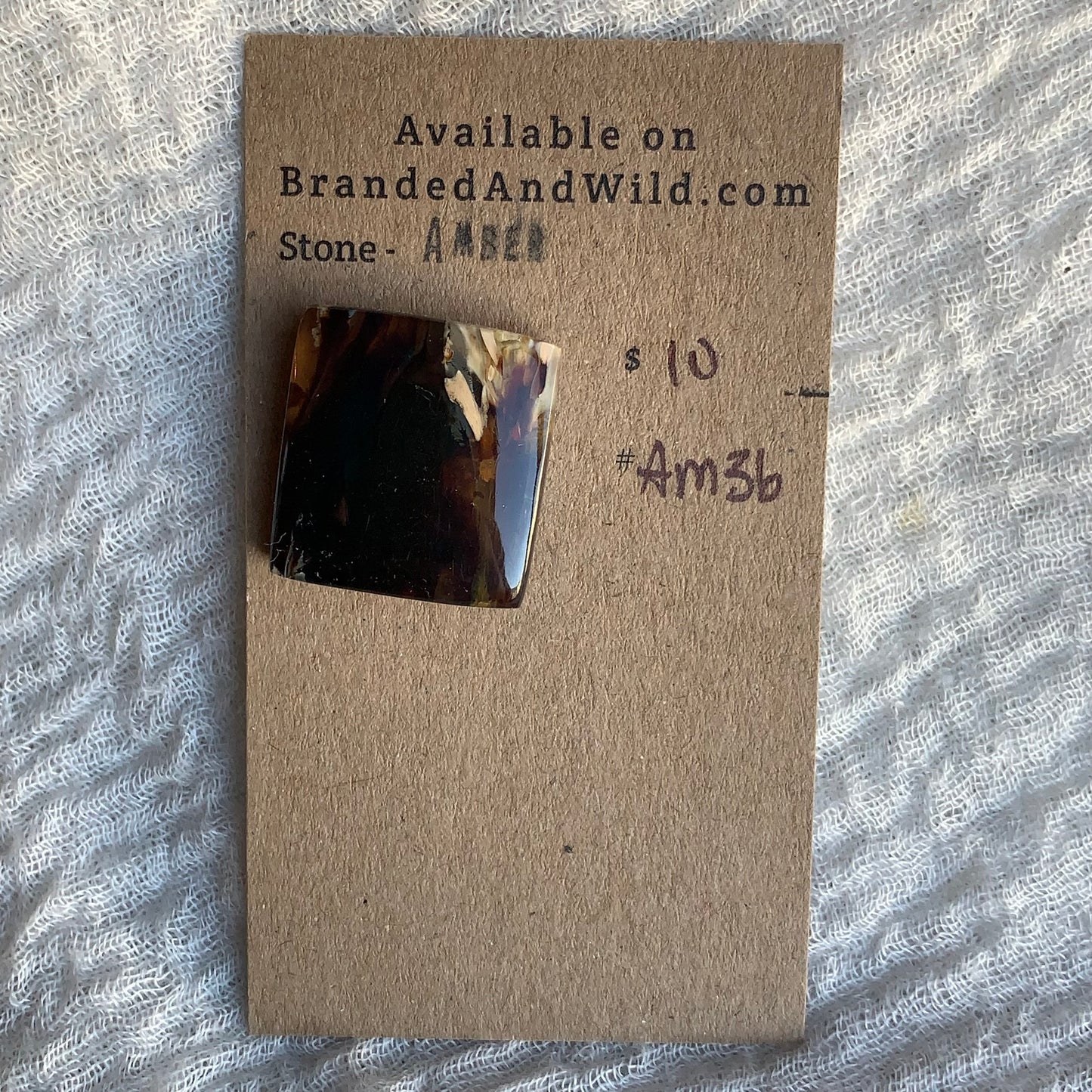 Amber Cabochon AM36