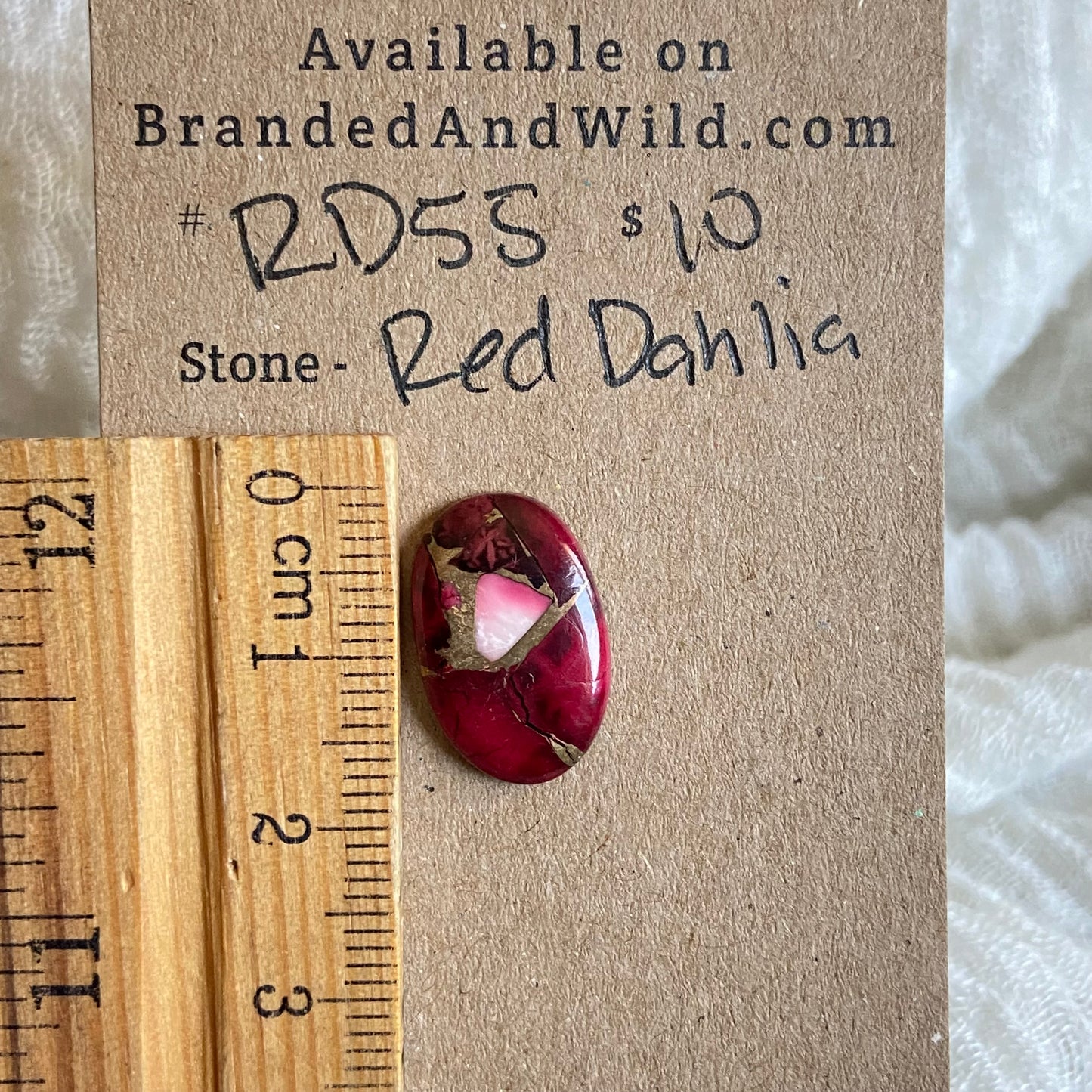 Red Dahlia Cabochon - RD55