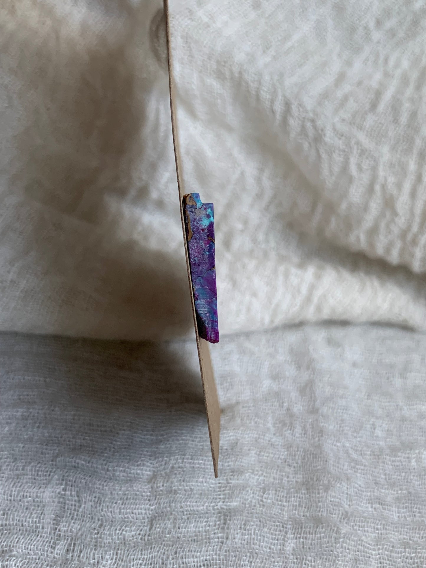 Mohave rough Cabochon - MR04