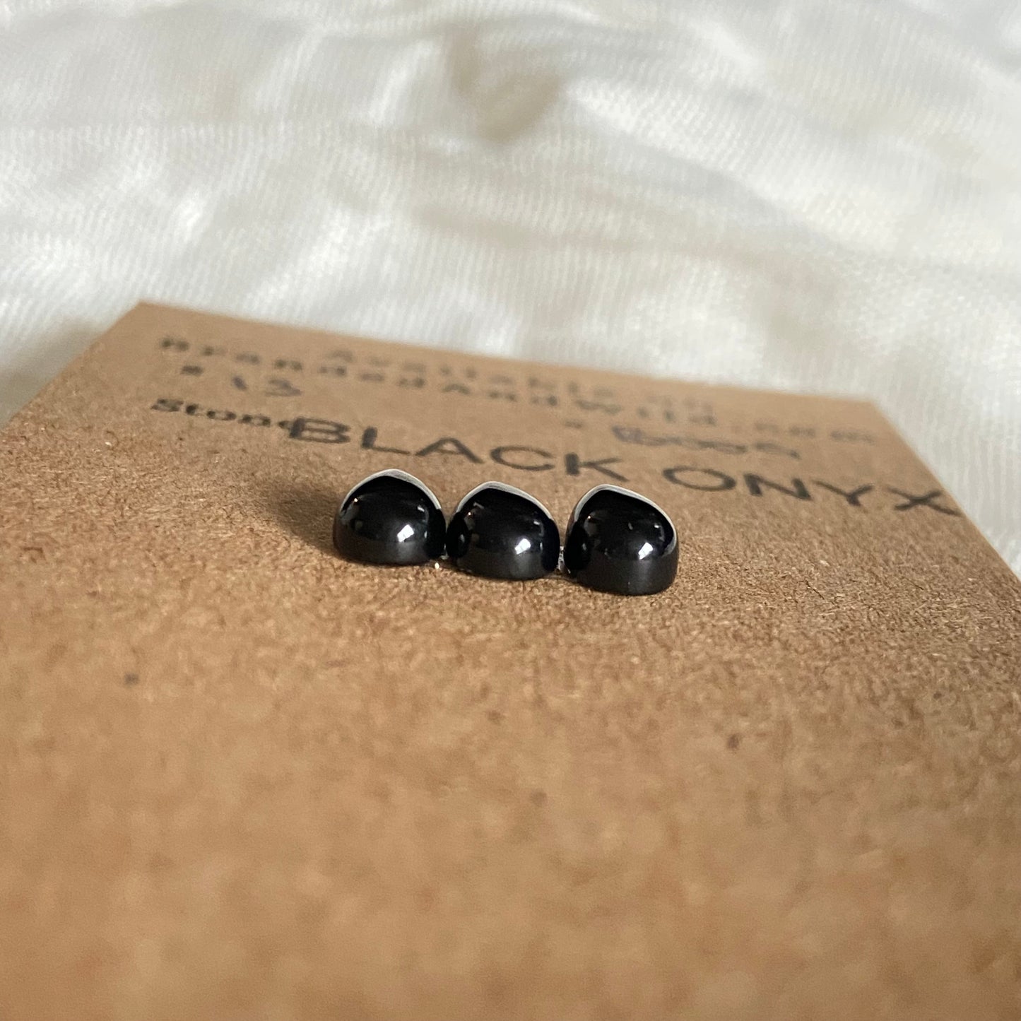 Black Onyx - Cabochon - B009 BE327253-6C50-4AB8-A0CF-C38D5B762218 Brandedandwild.com