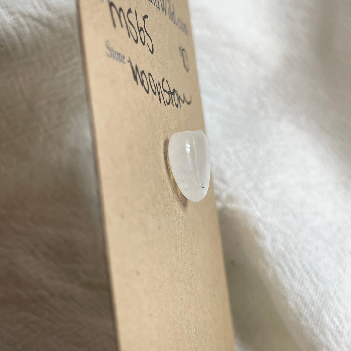 Moonstone Cabochon - MS65